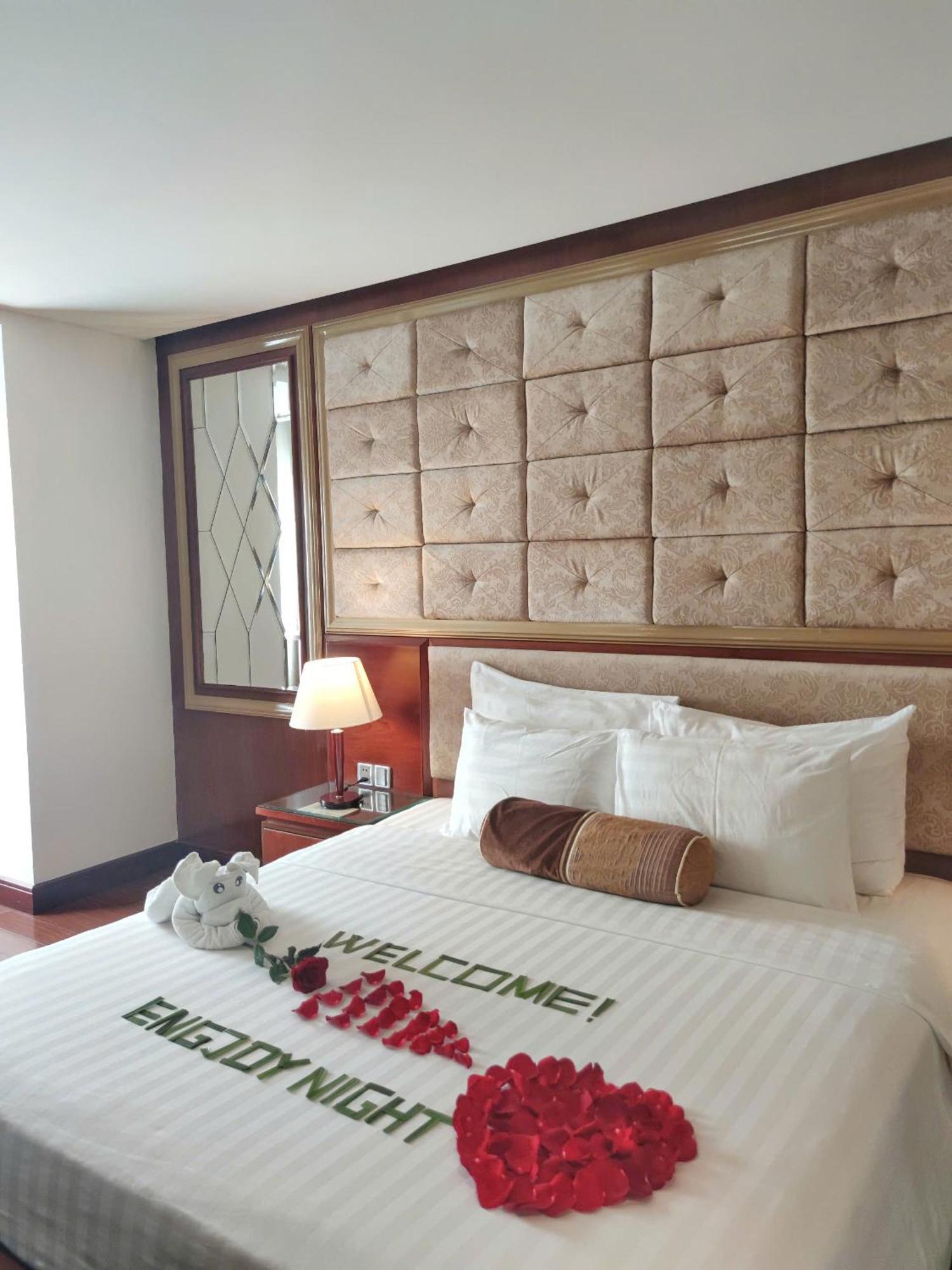 Stay Hotel