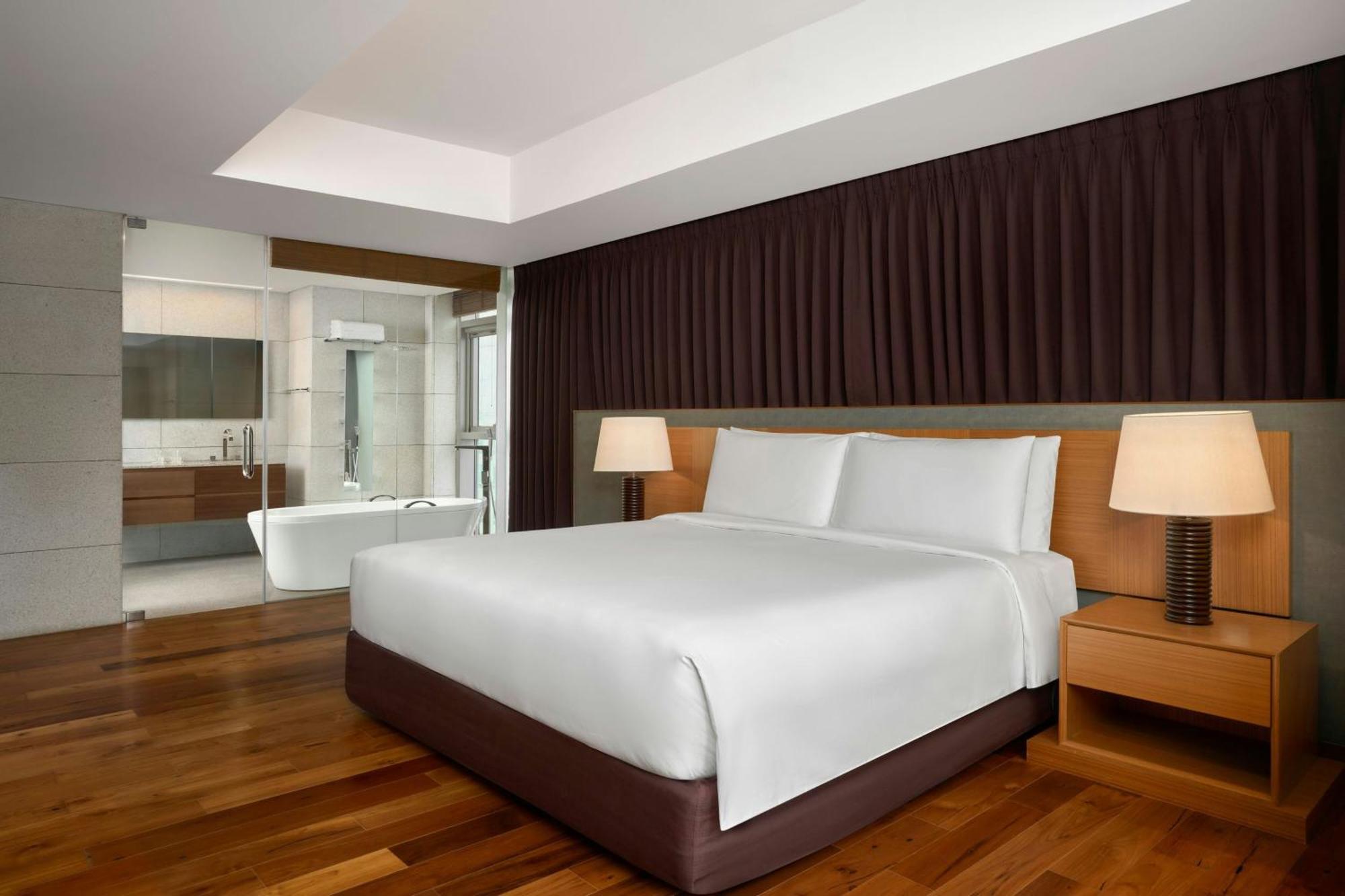 Hotel Jw Marriott And Saigon
