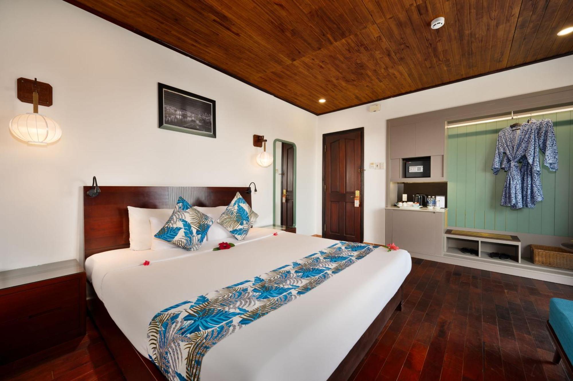 Resort Vinh Hung Riverside Resort&spa 4*