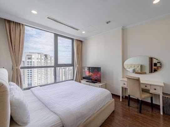 At Vinhome Central Park * Ho Chi Minh City