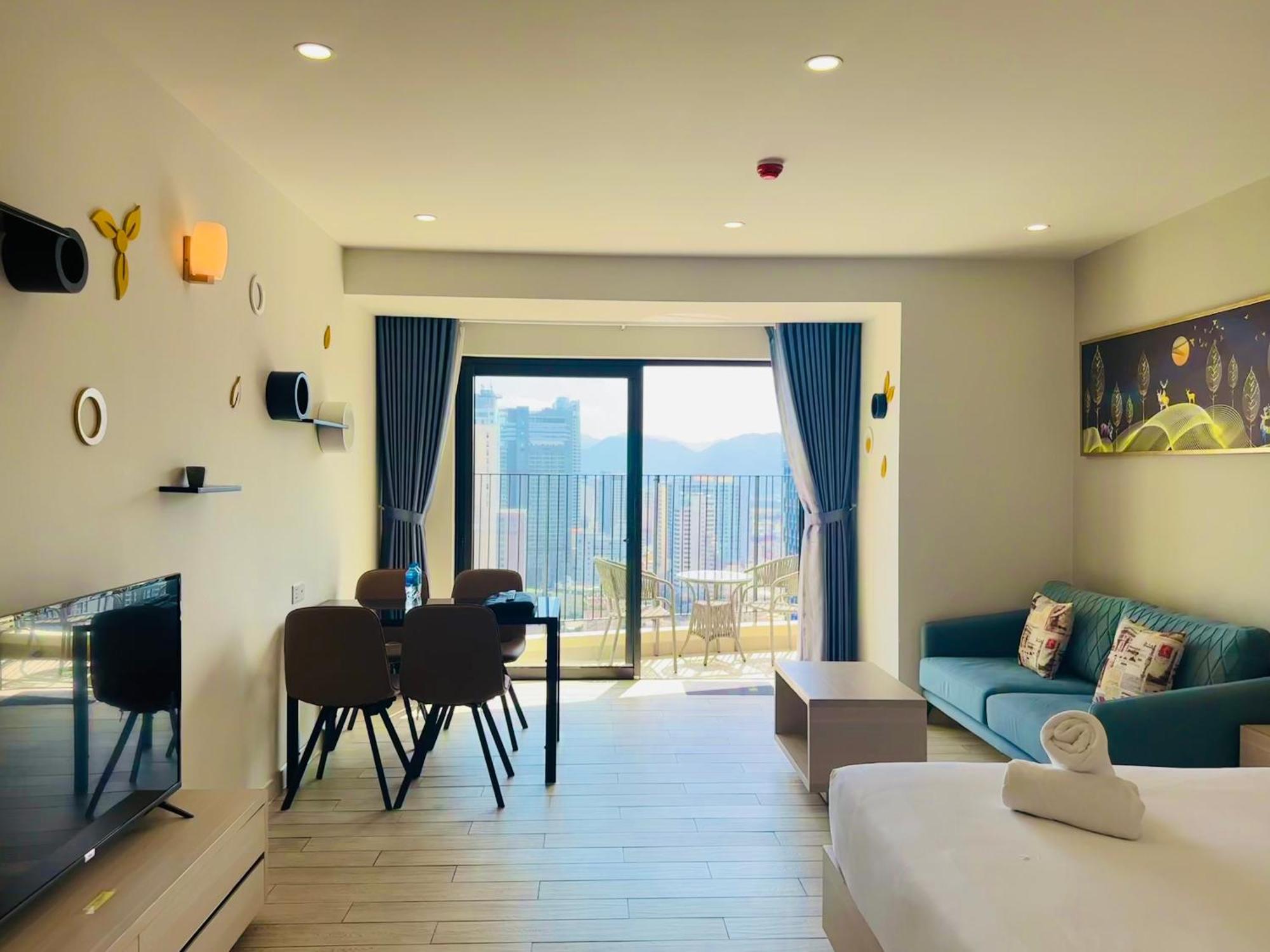 Gold Coast Luxury Beachfront * Nha Trang
