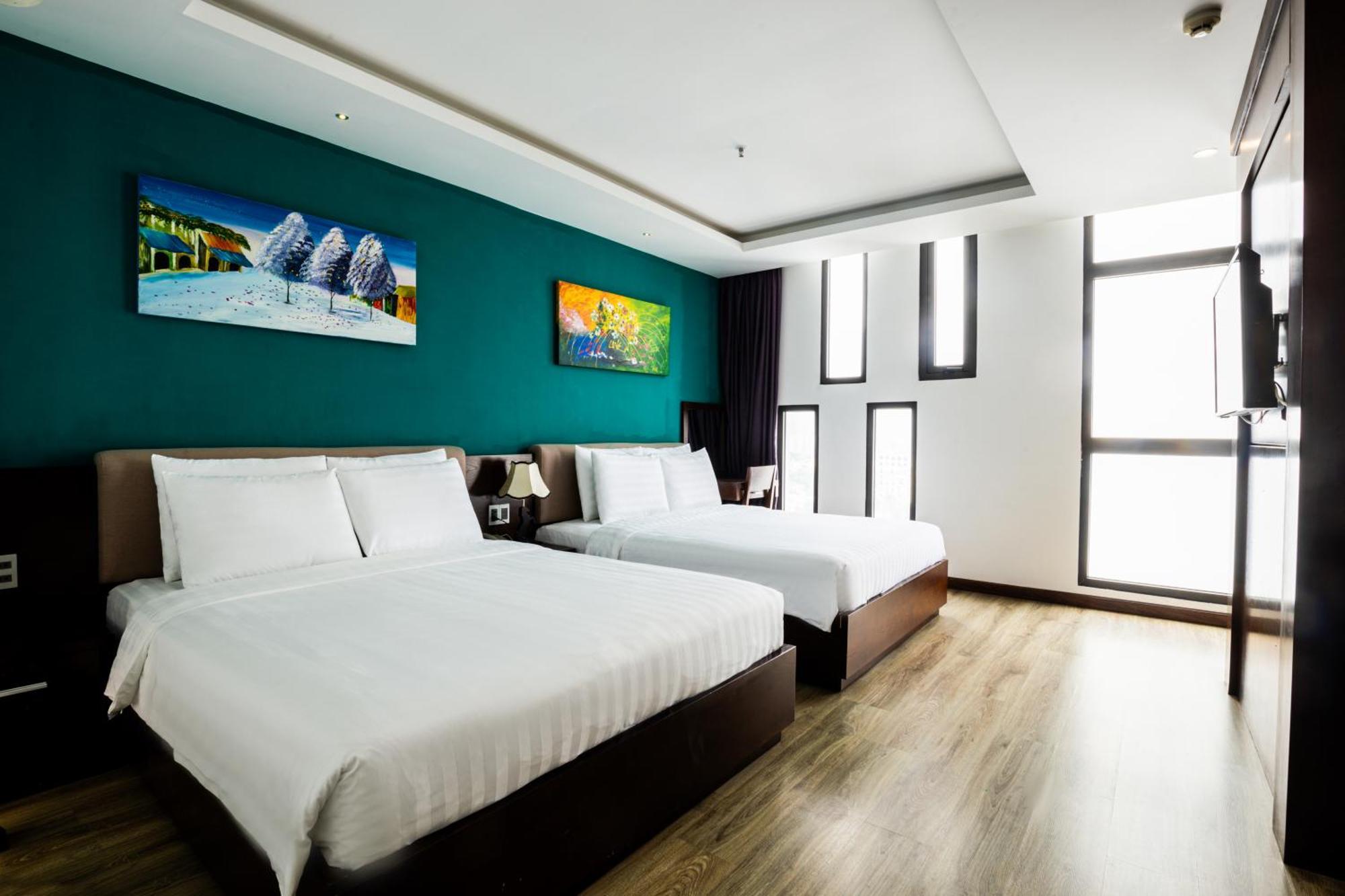 Golden Sun Hotel