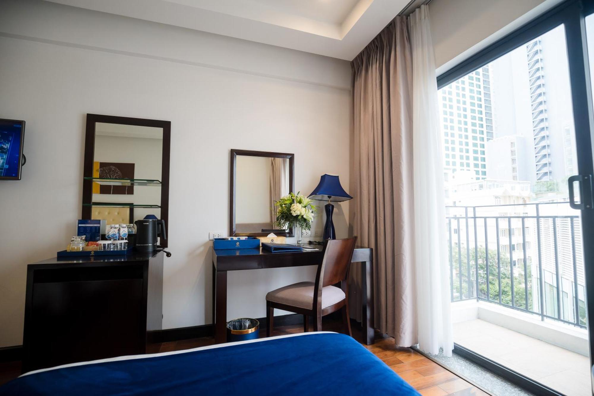 Sandals Island Nha Trang