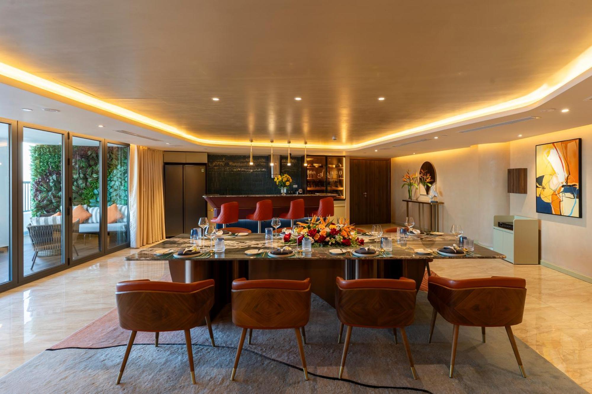 Vias - Transportation Included Hotel
