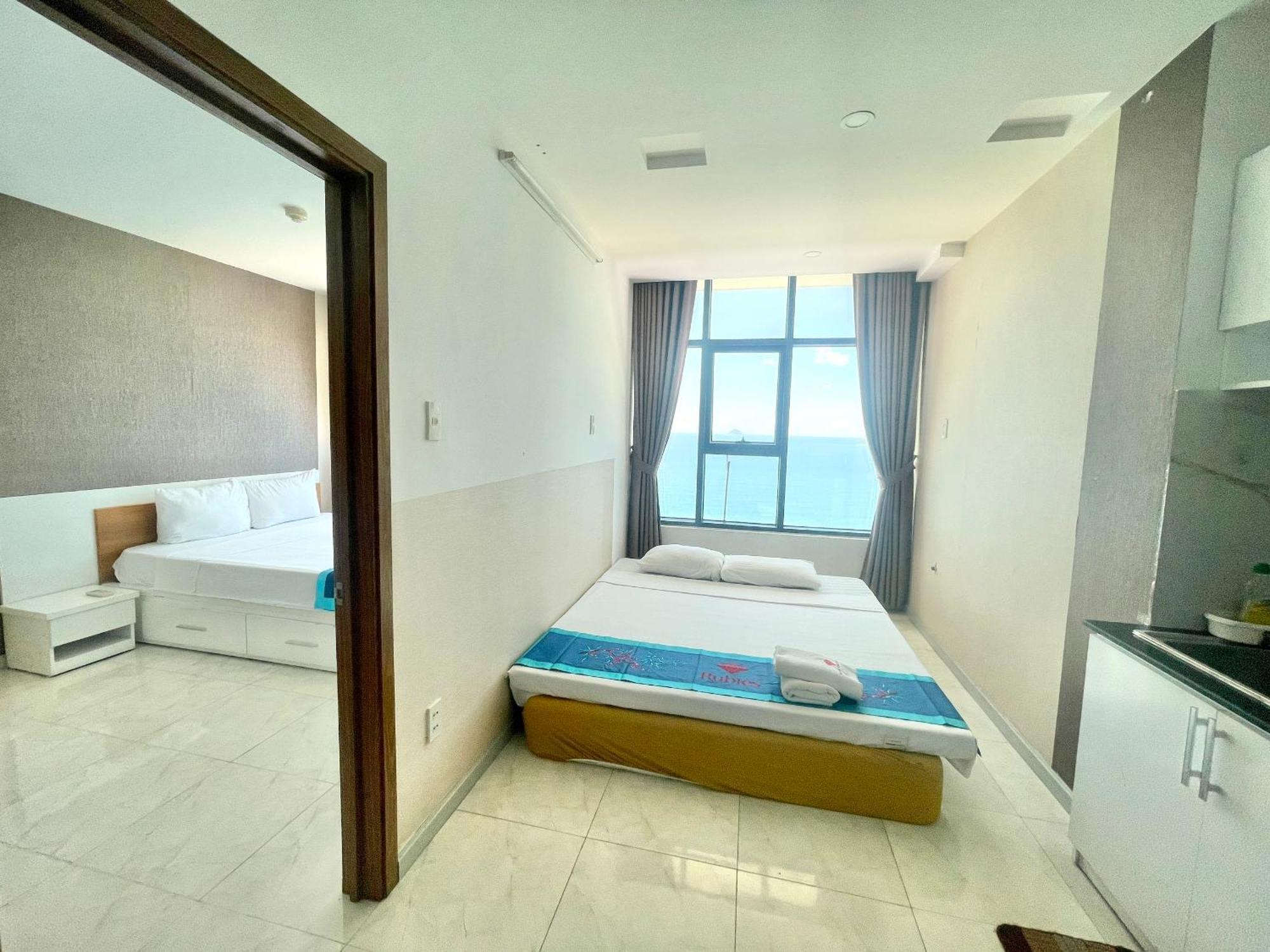 Gold Apartment *