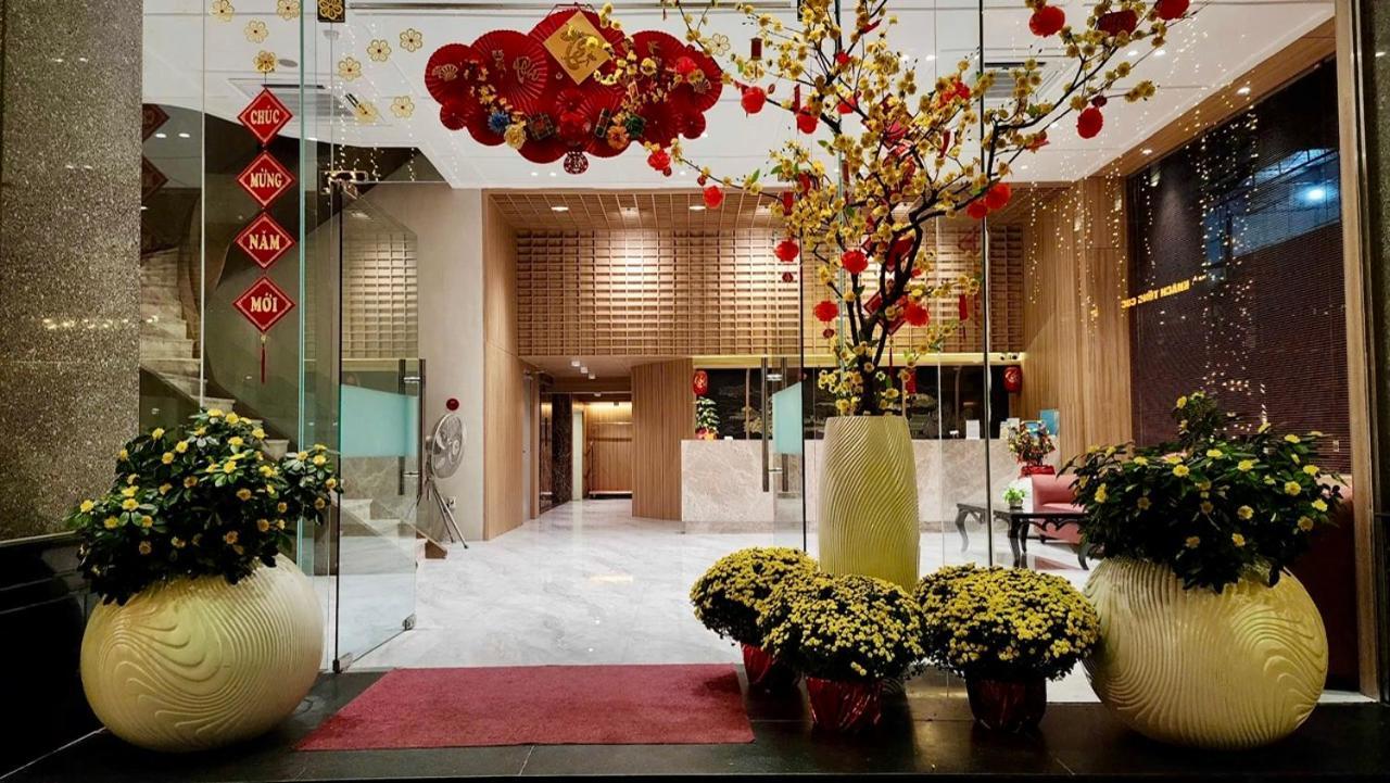 Starlet Hotel 3*