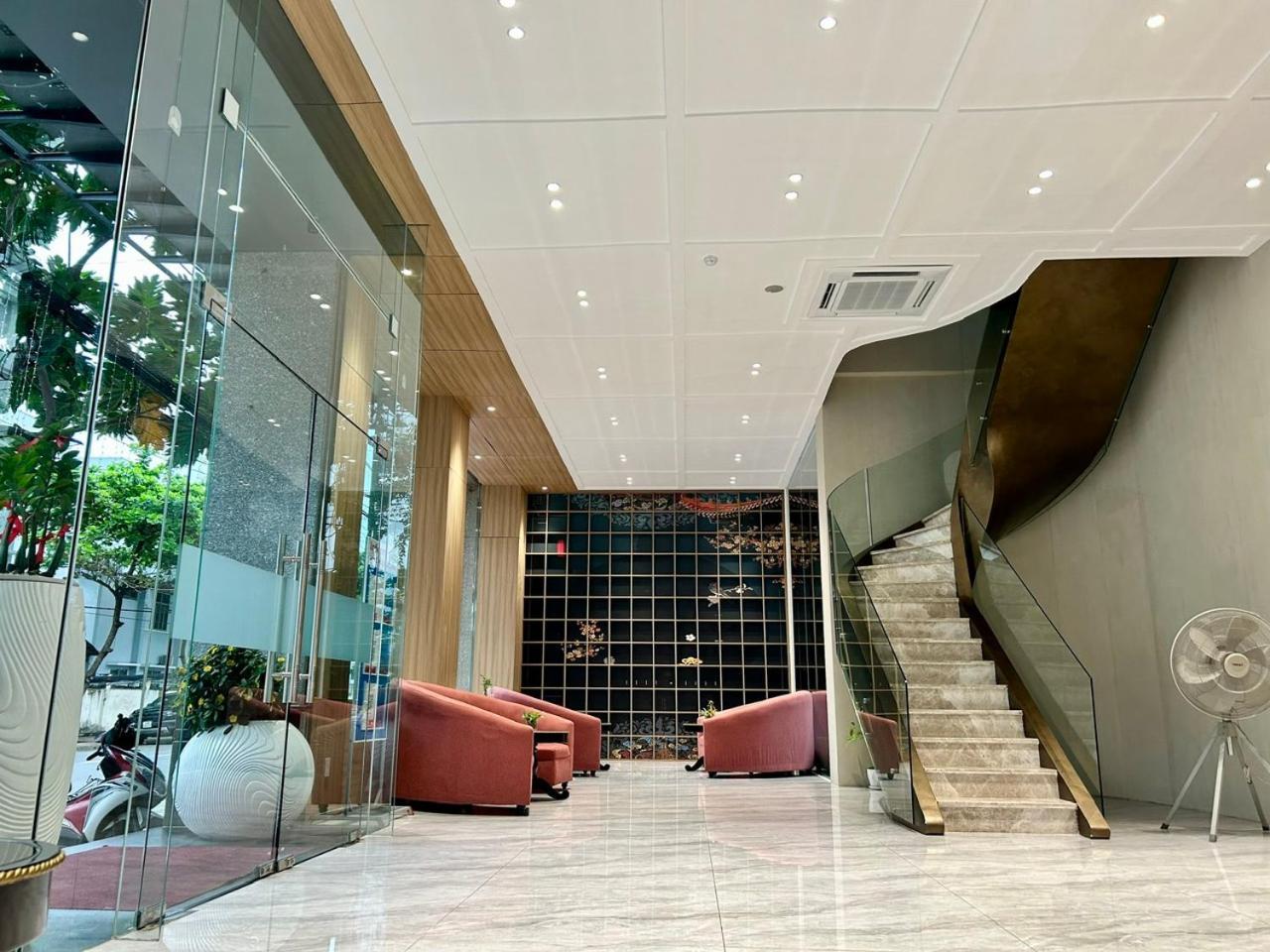 Hotel Starlet Nha Trang