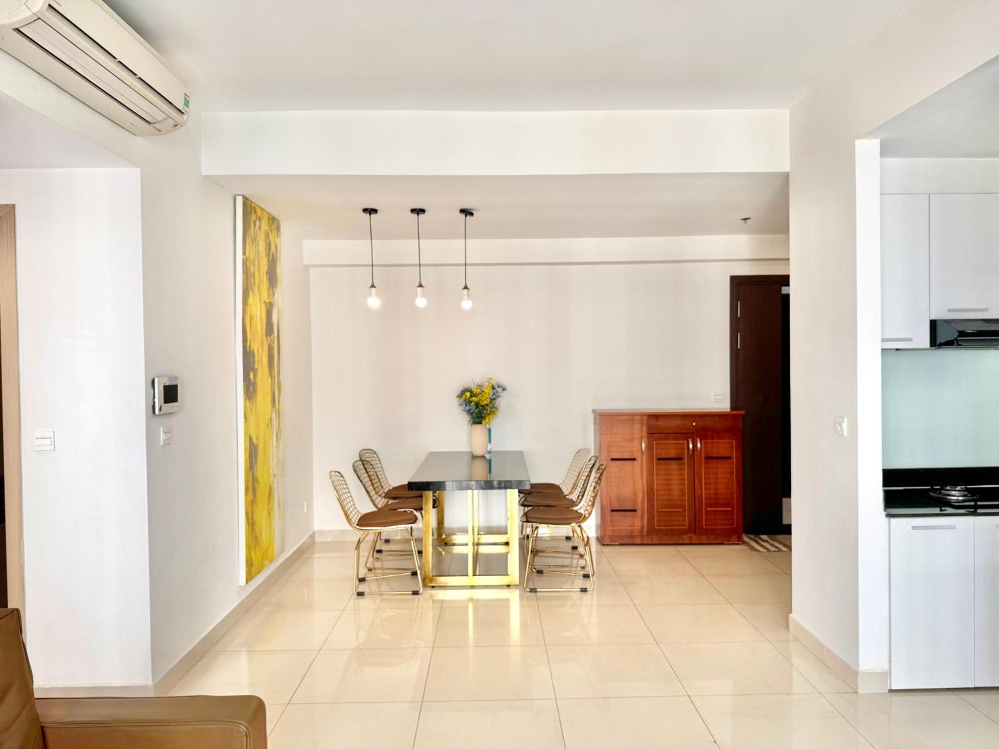 Saigon Banhada - Rivergate - Infinity Pool Apartment