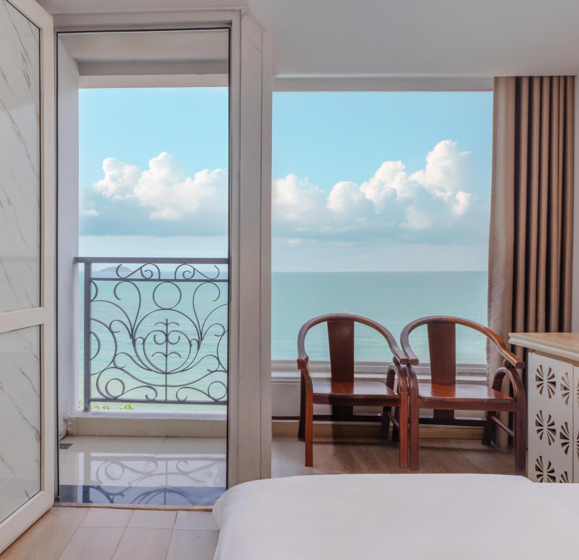 Nang Vang 2* Nha Trang