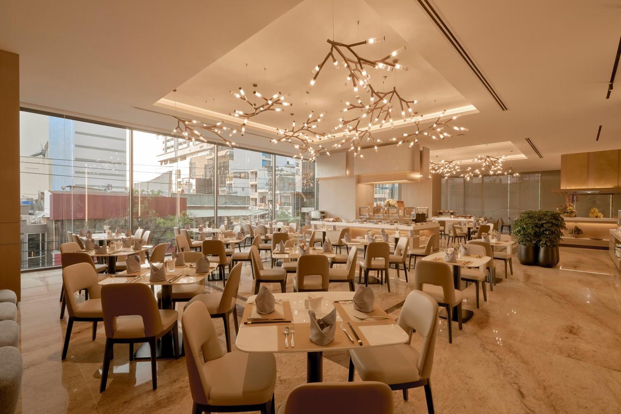 Adamas Boutique Hotel Nha Trang
