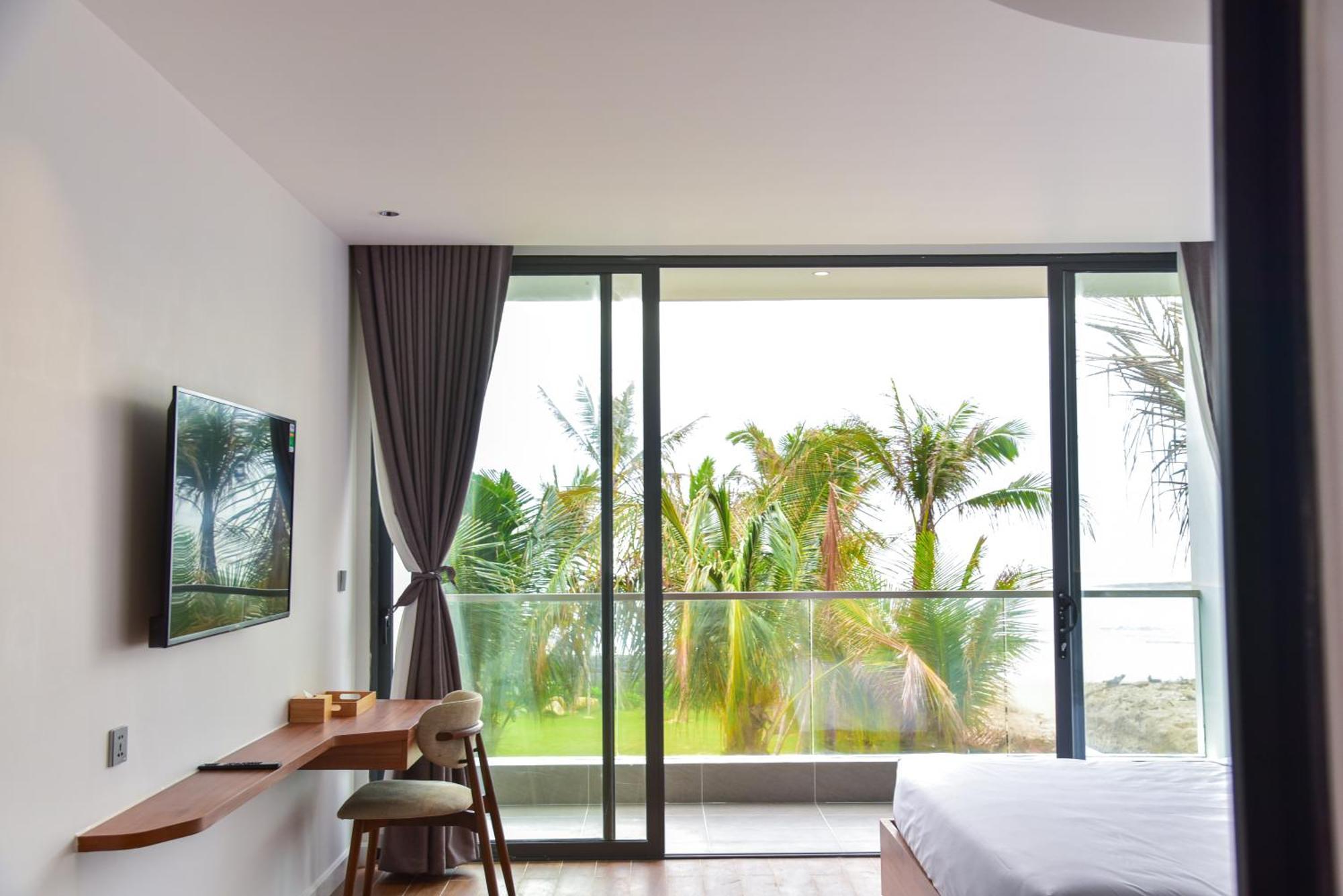 The Vista 4*