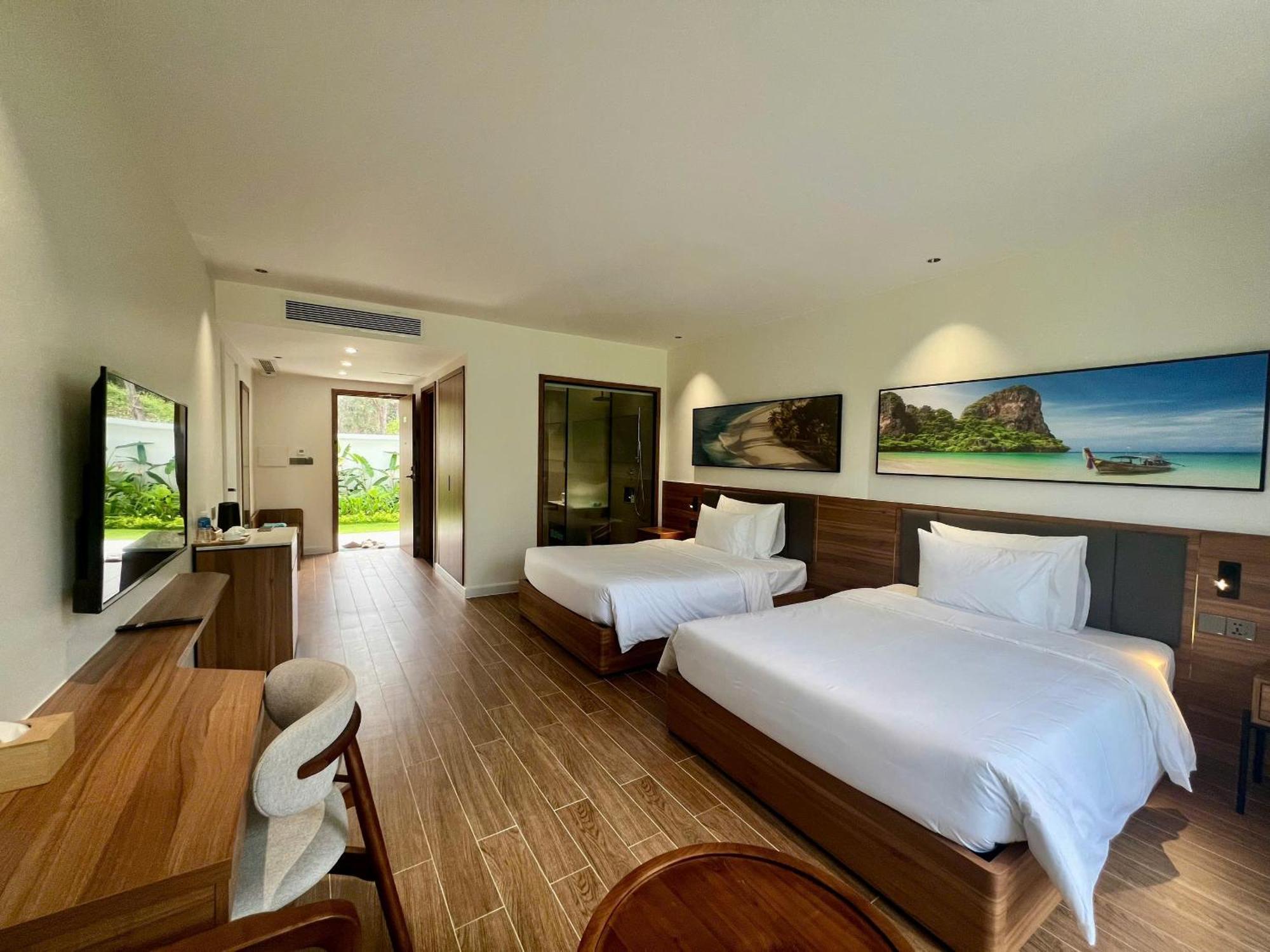 The Vista Hotel 4*