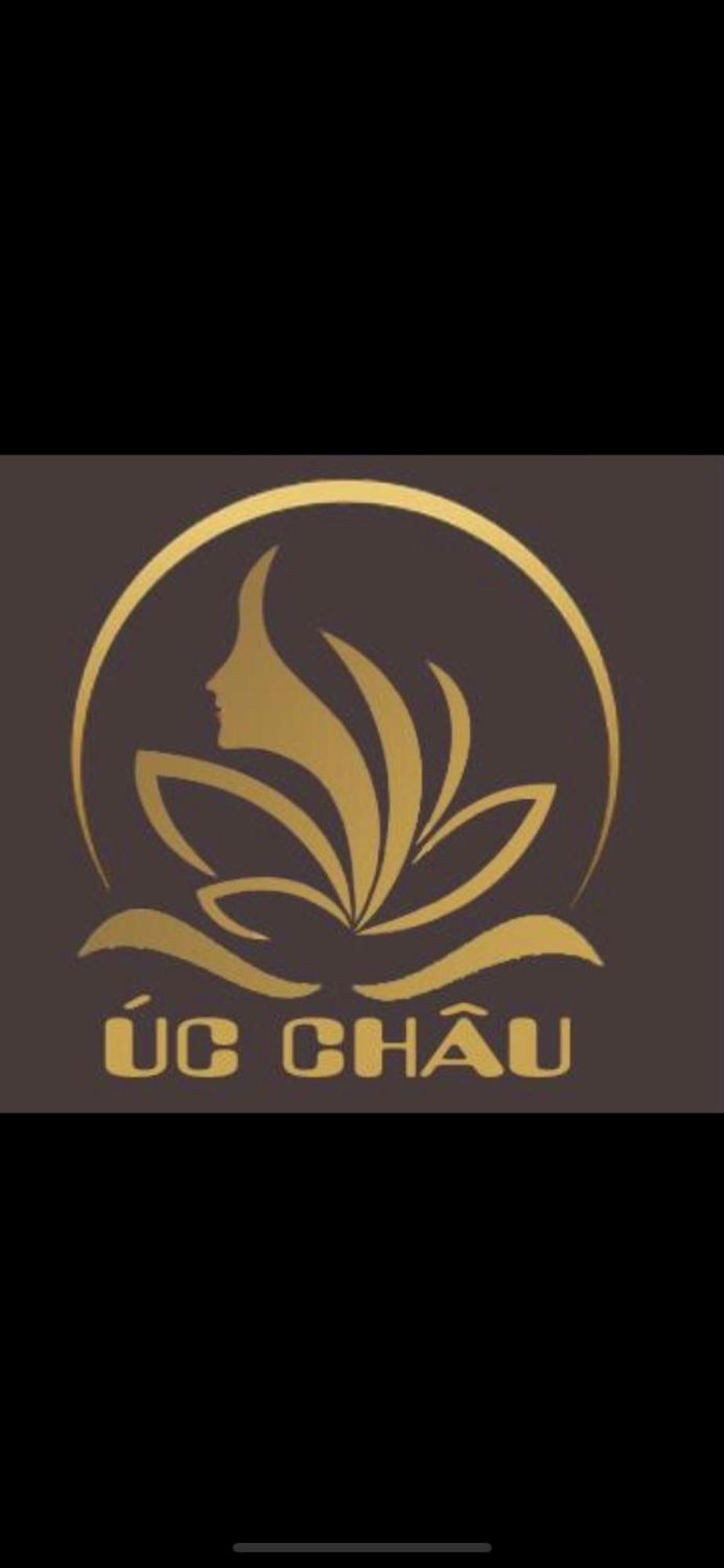 Golden Uc Chau House &