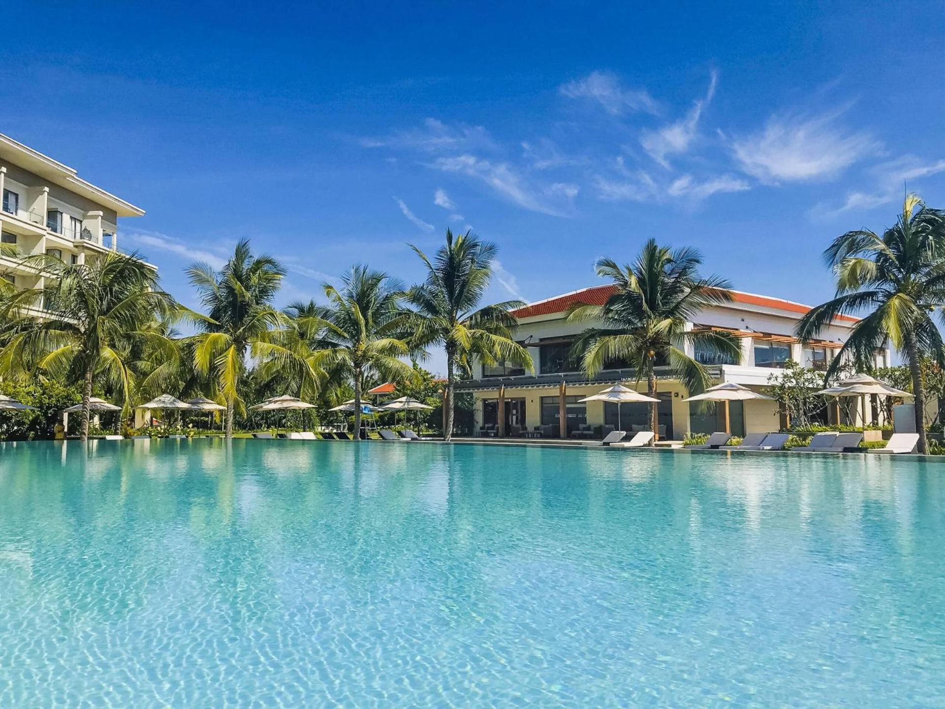 Asana Ocean & Khu nghỉ mát 5*