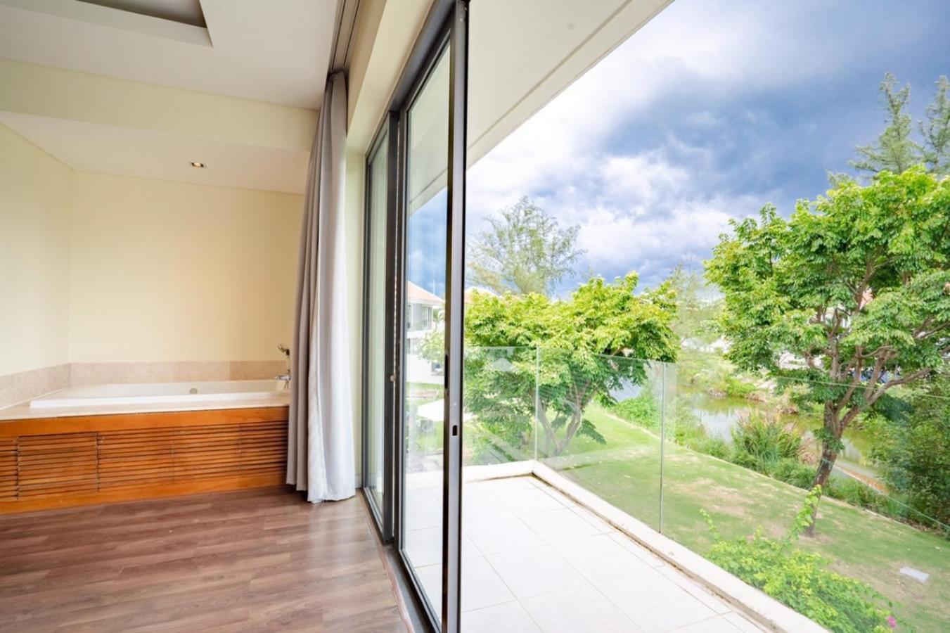 Villa The Ocean Da Nang