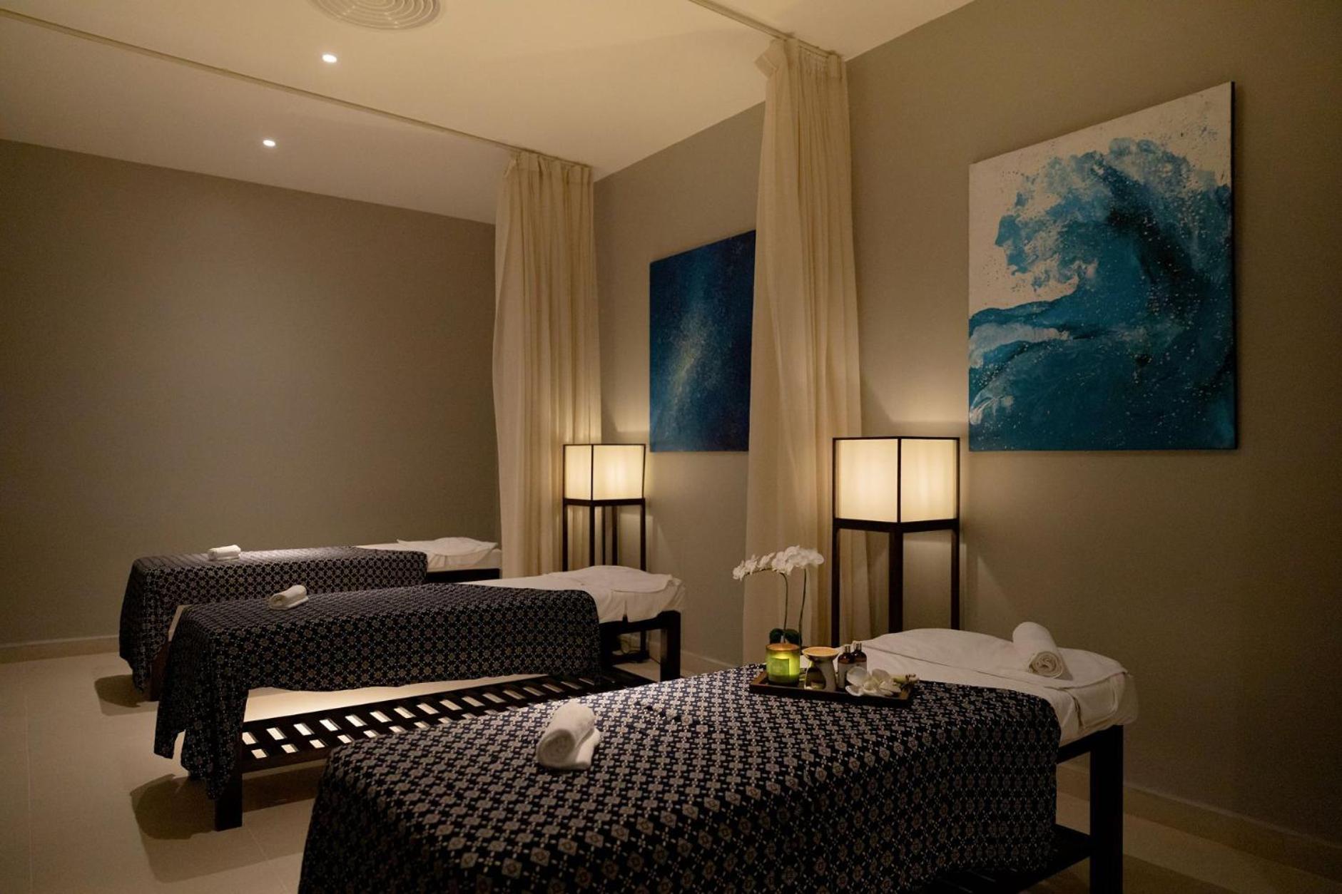 The Kh Cam Ranh Nha Trang Beachside Hotel Thon Hoa Da
