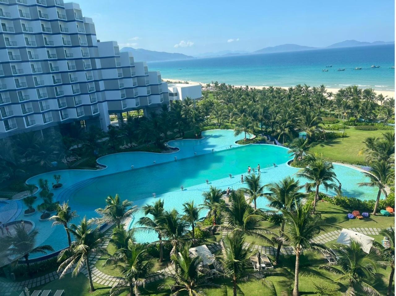 The Kh Cam Ranh Nha Trang Beachside 5* Thon Hoa Da