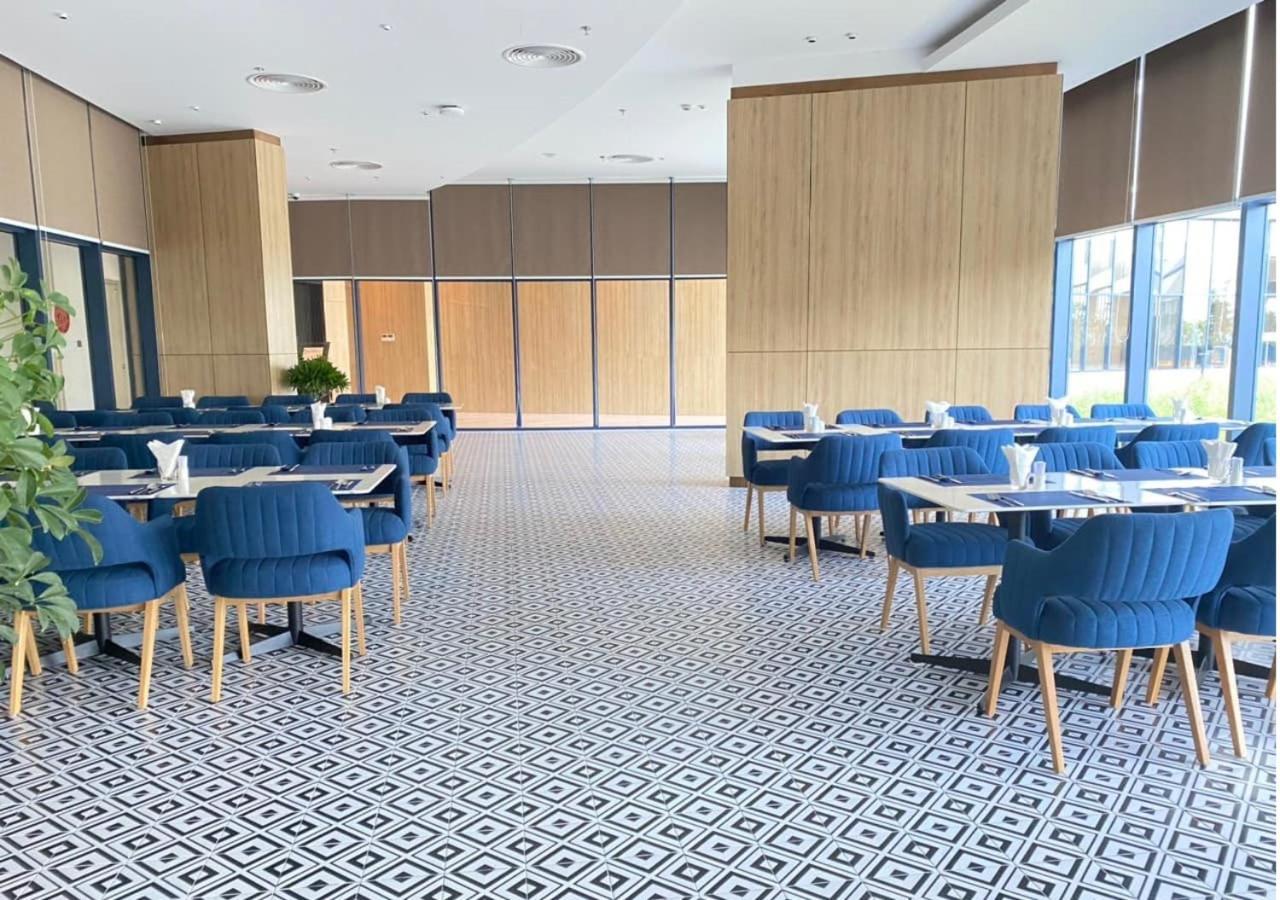 Hotel The Kh Cam Ranh Nha Trang Beachside