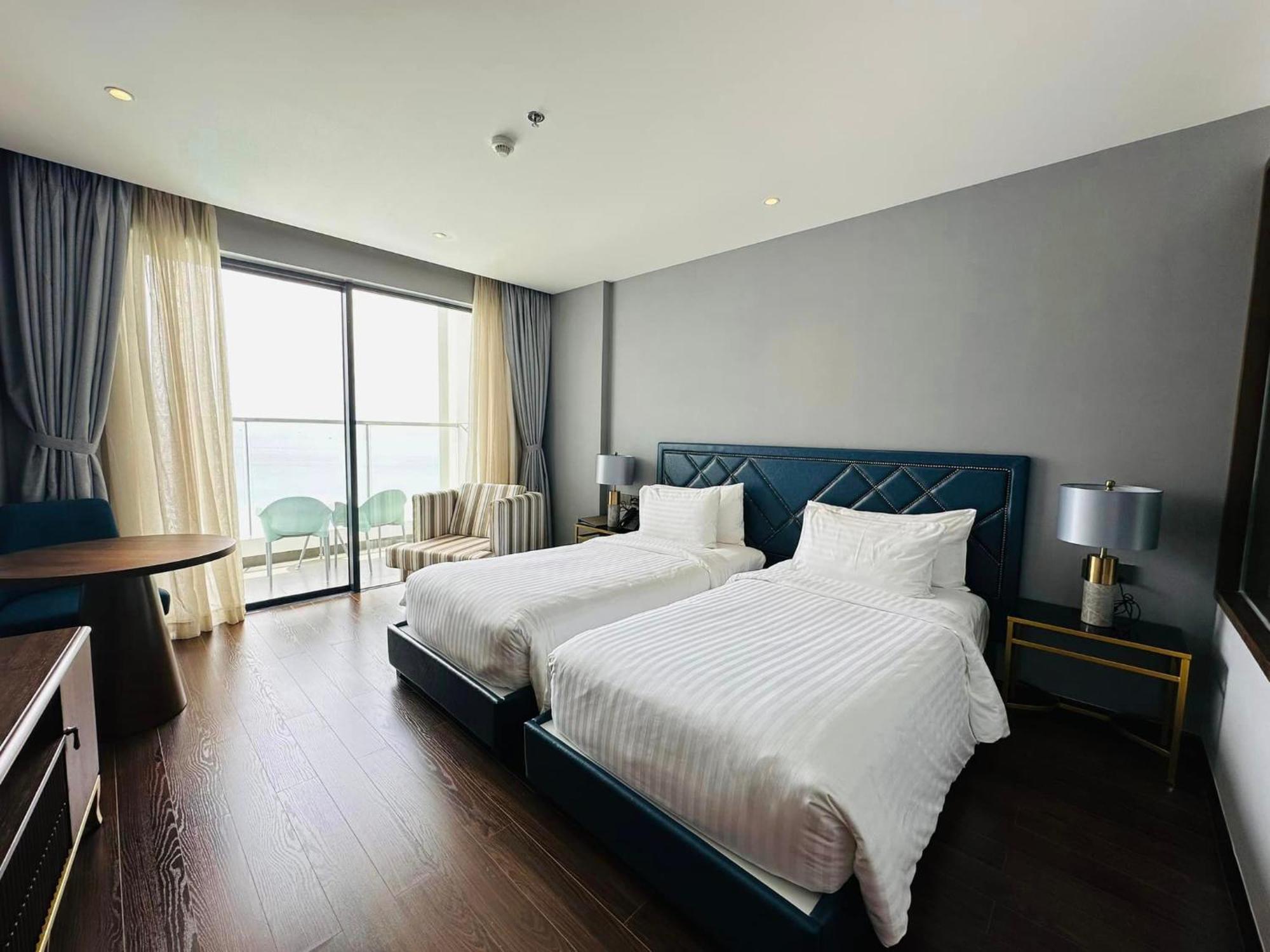 Hotel The Kh Cam Ranh Nha Trang Beachside Thon Hoa Da