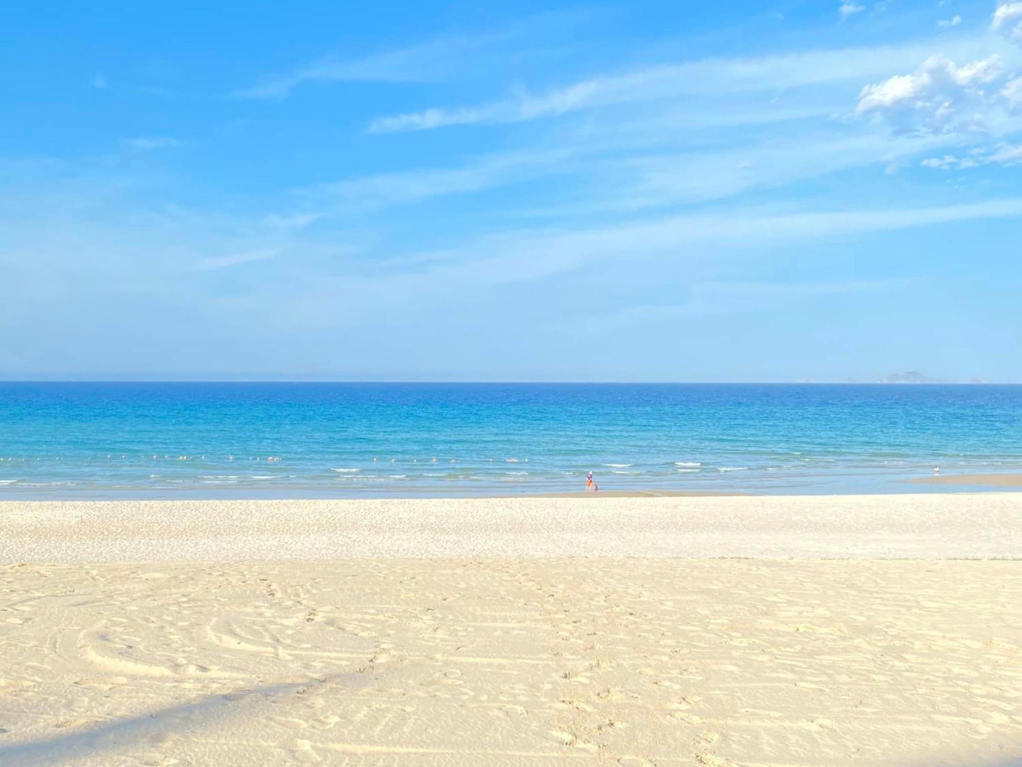 The Kh Cam Ranh Nha Trang Beachside 5* Thon Hoa Da