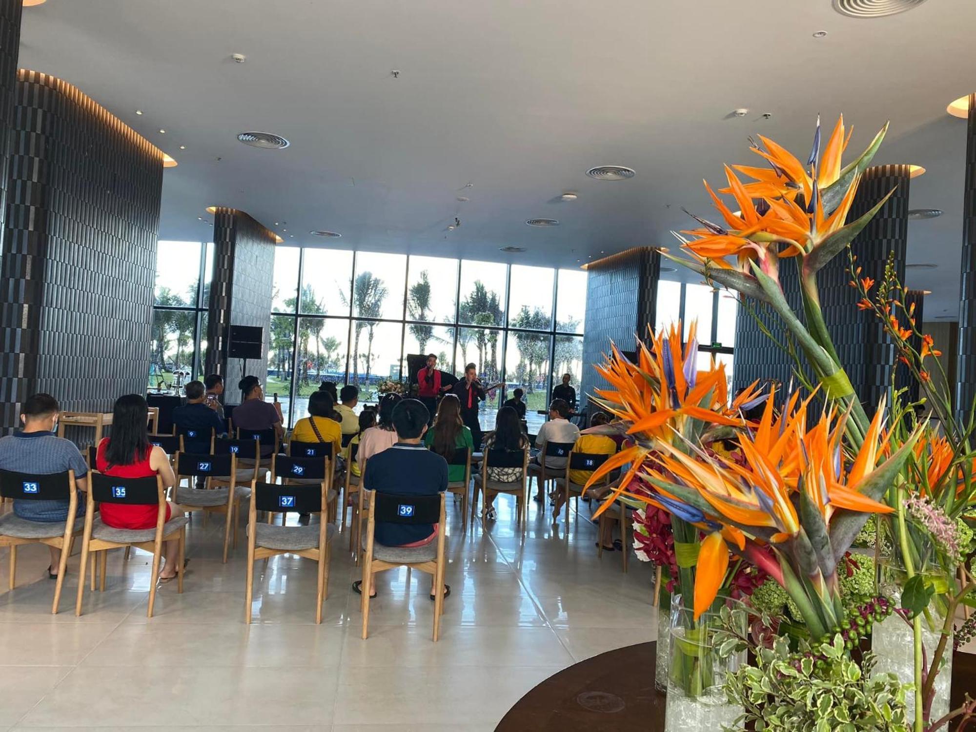 The Kh Cam Ranh Nha Trang Beachside 5* Thon Hoa Da