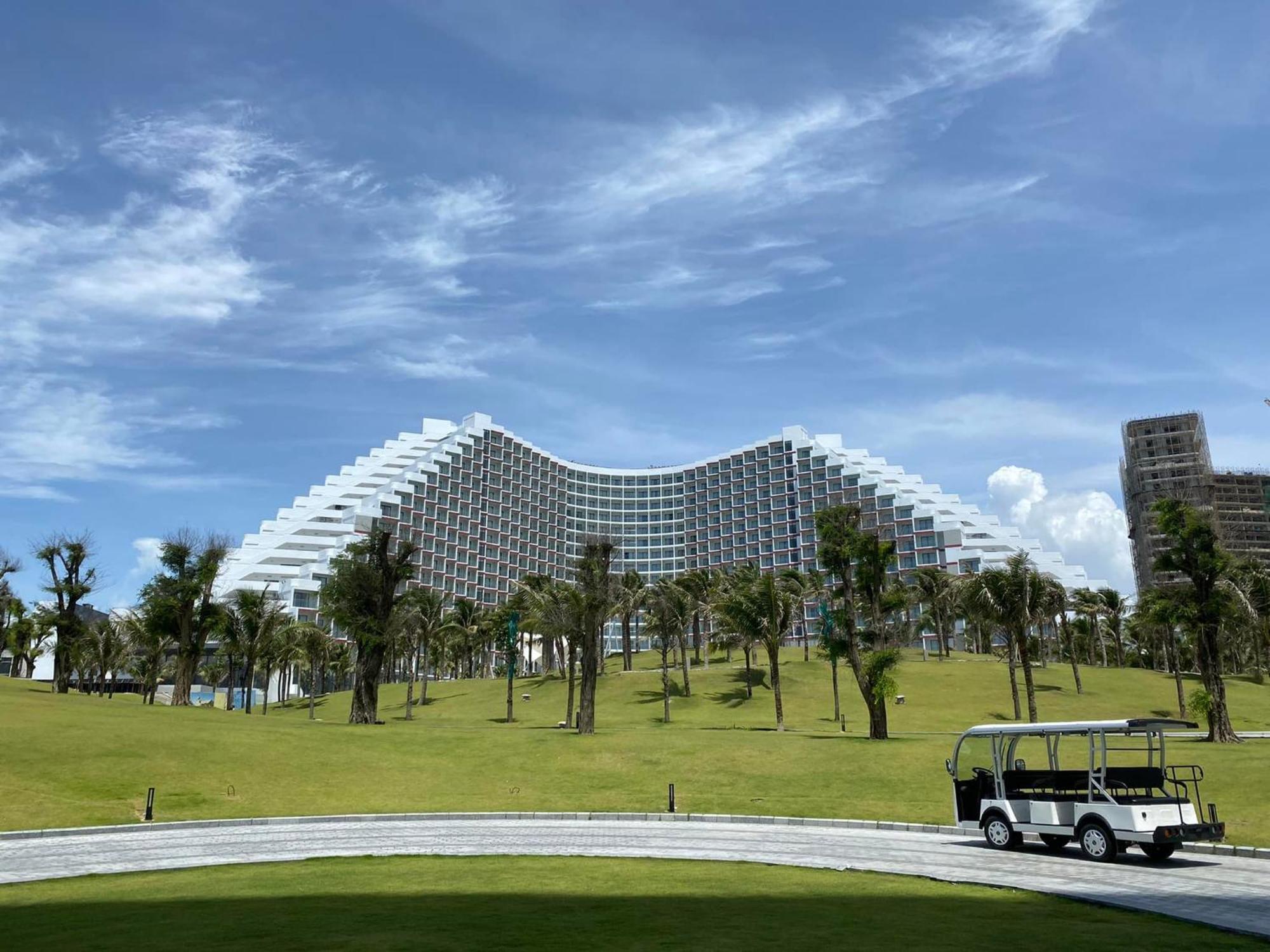 The Kh Cam Ranh Nha Trang Beachside 5*