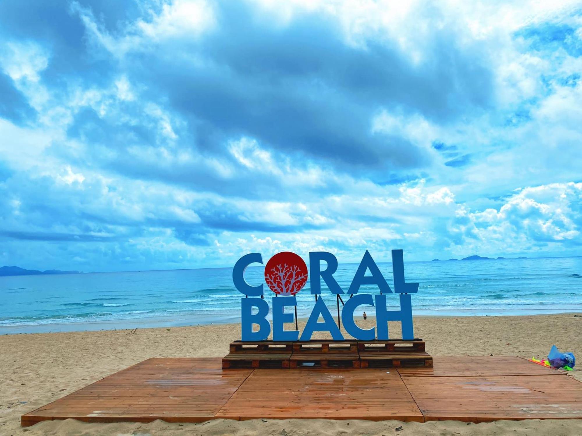The Kh Cam Ranh Nha Trang Beachside Hotel
