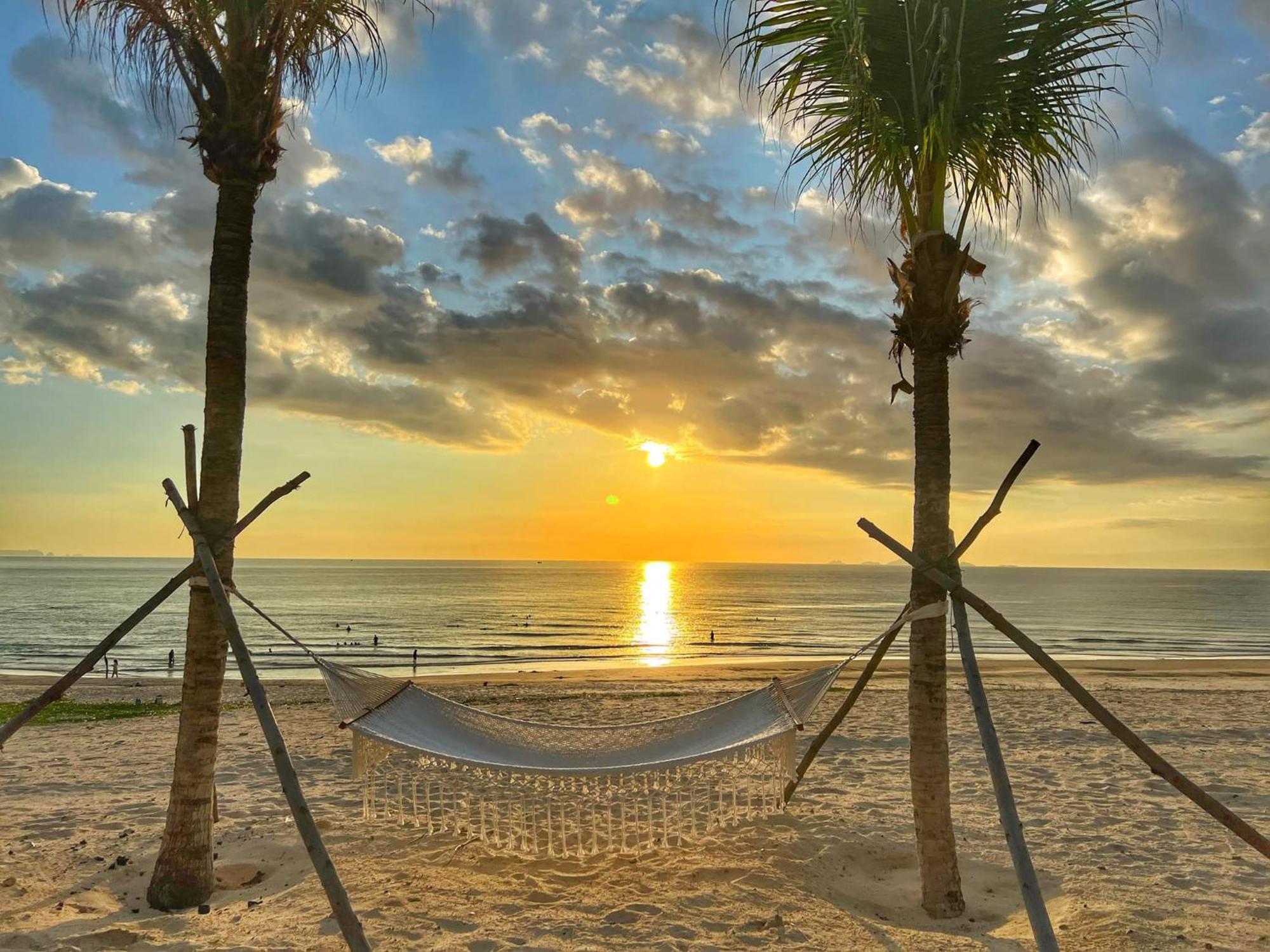 The Kh Cam Ranh Nha Trang Beachside Hotel