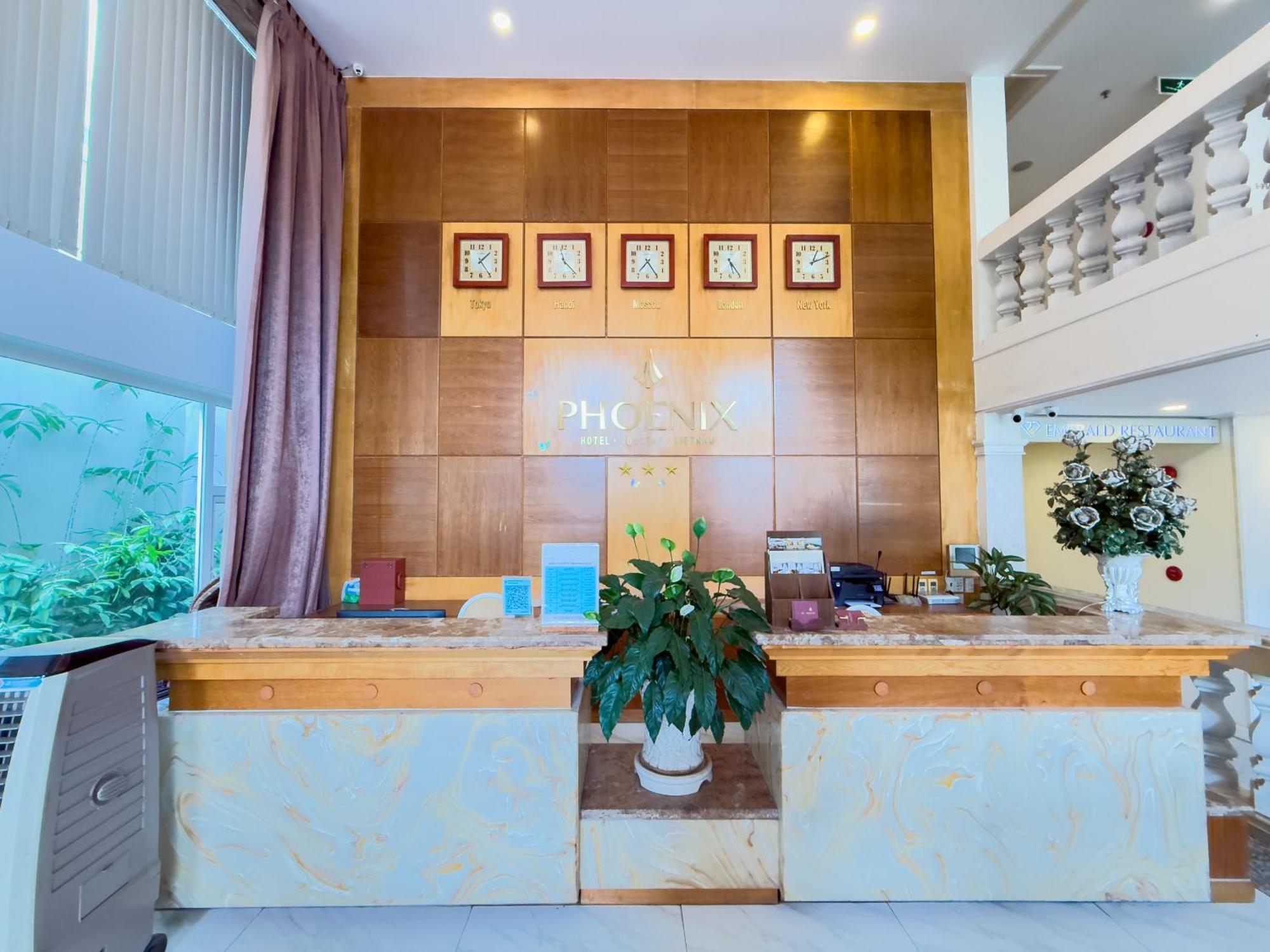 Phoenix Hotel 3*
