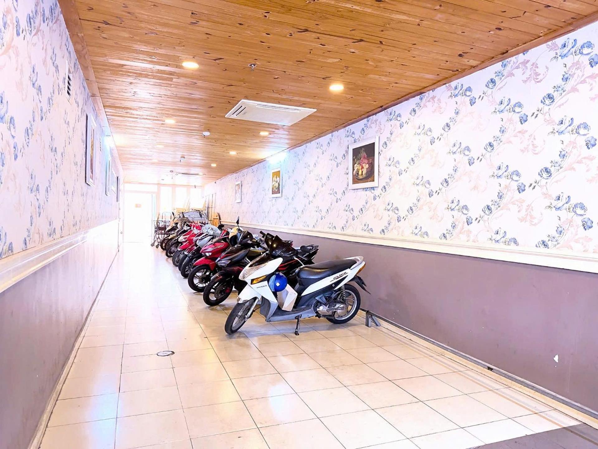 Khách sạn Phoenix 3*