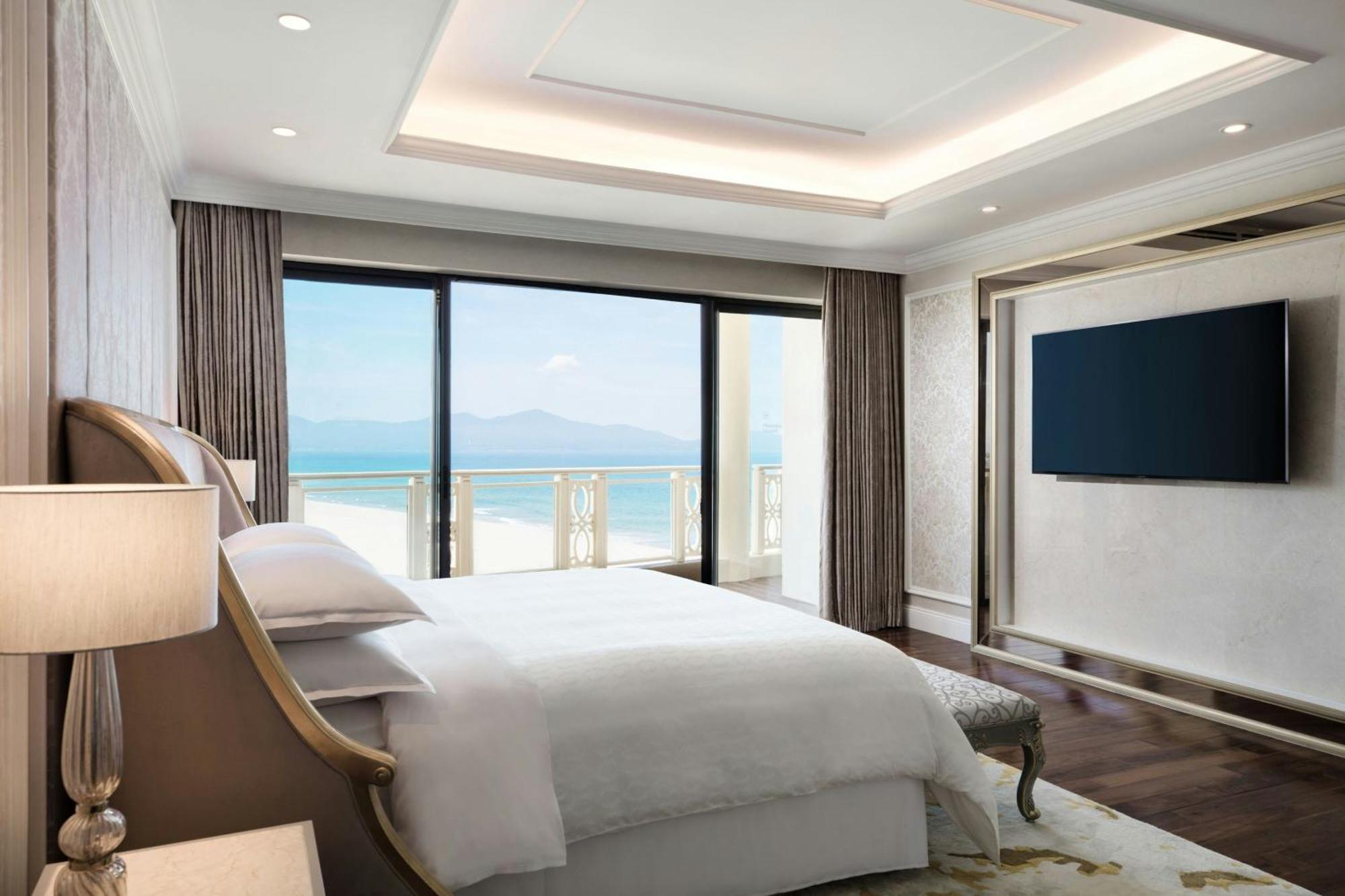 Resort Sheraton Grand & Convention Center