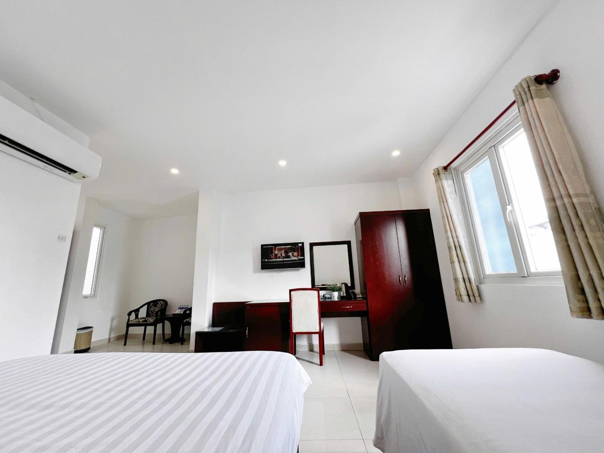 Saigon Europe Khách sạn 3*