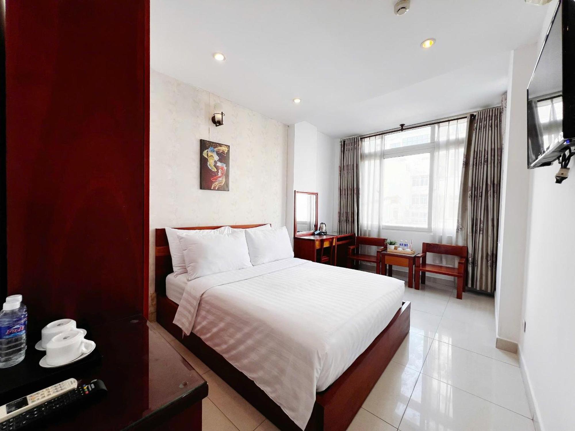 Saigon Europe 3*