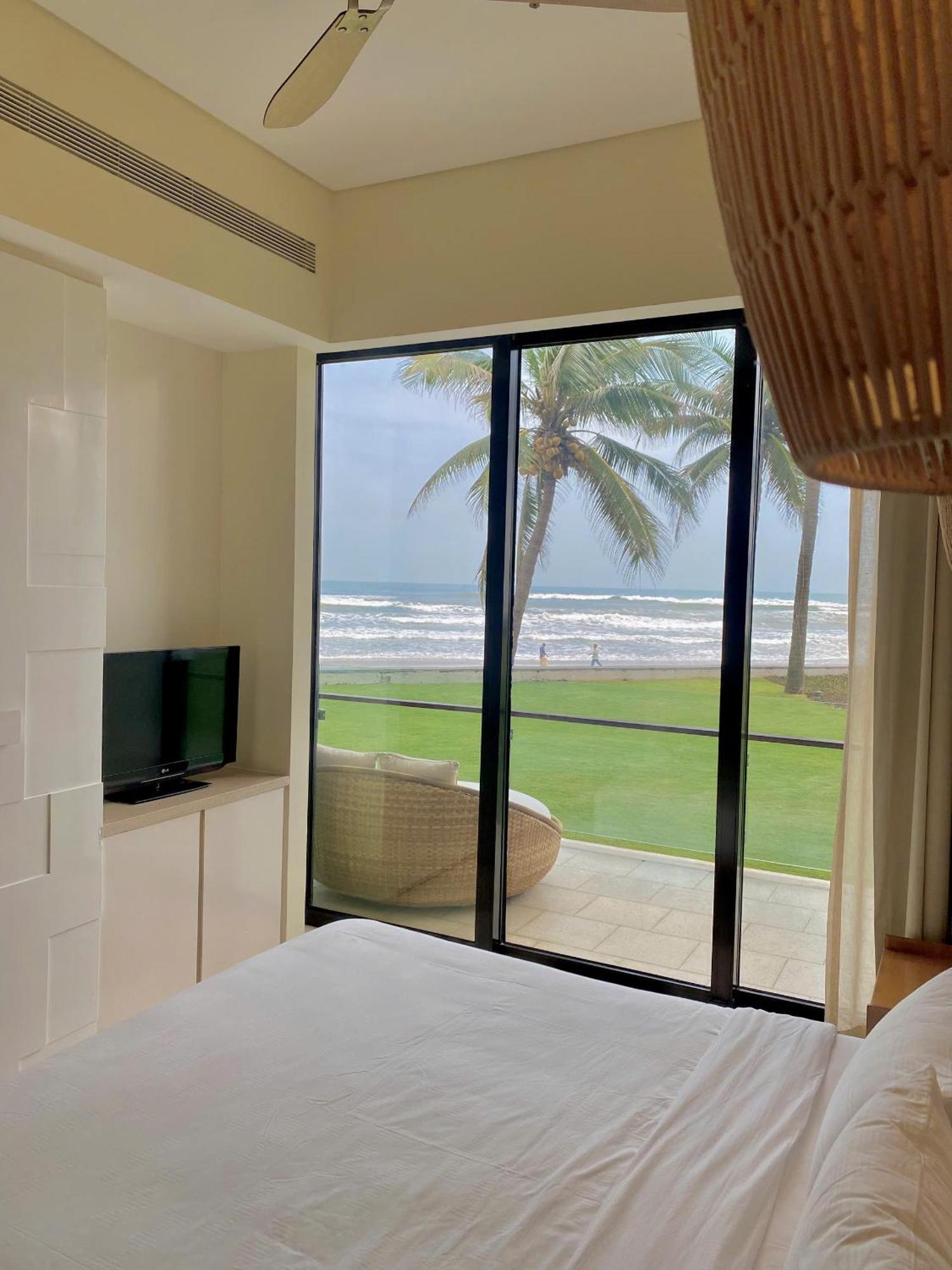 Seaview And -spa By Jt Group 