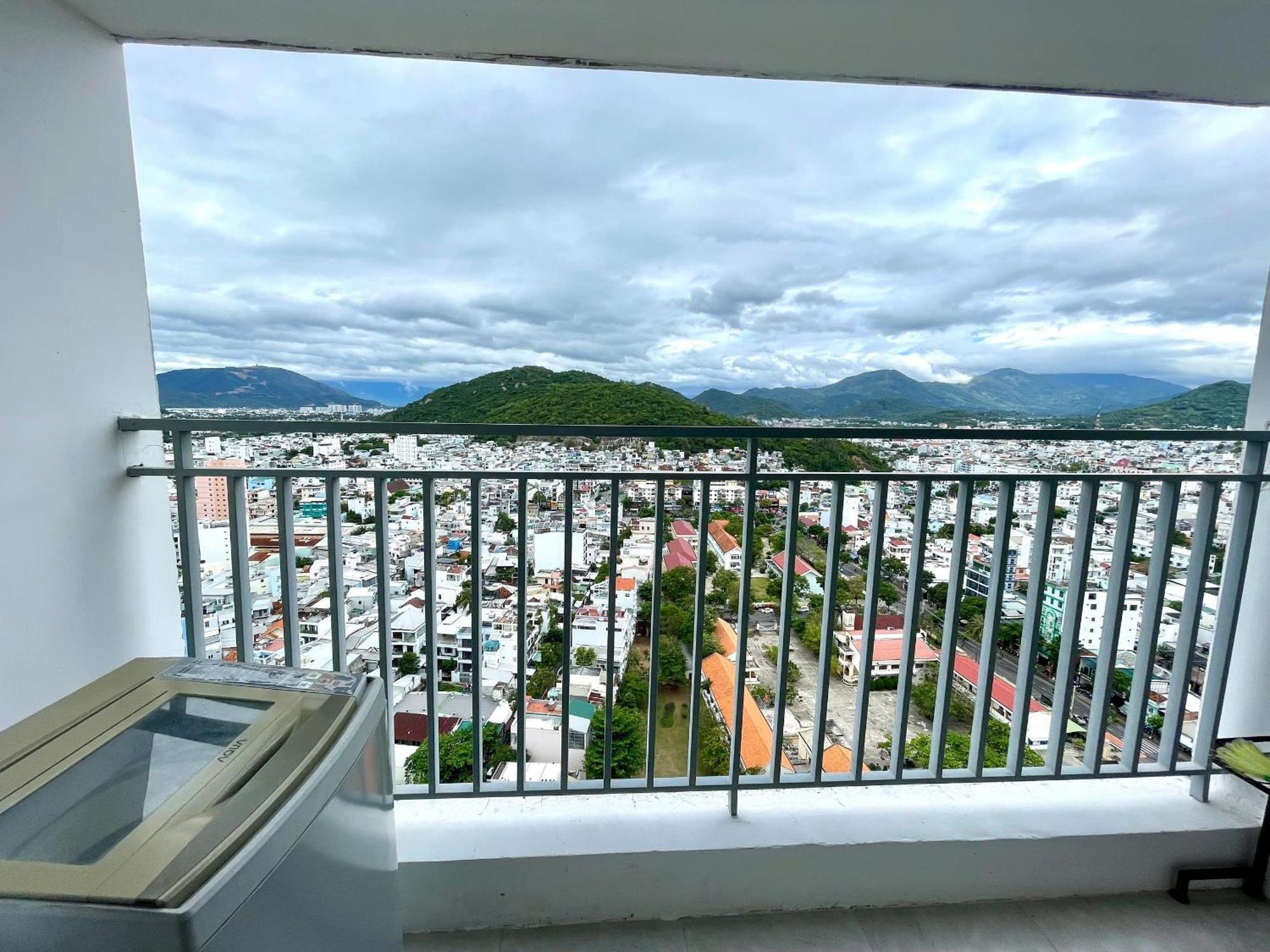 Apartment Beachfront Hon Chong