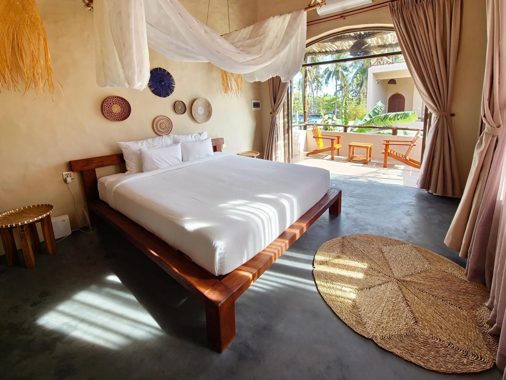 Red Sands Mui Ne Hotel 3*