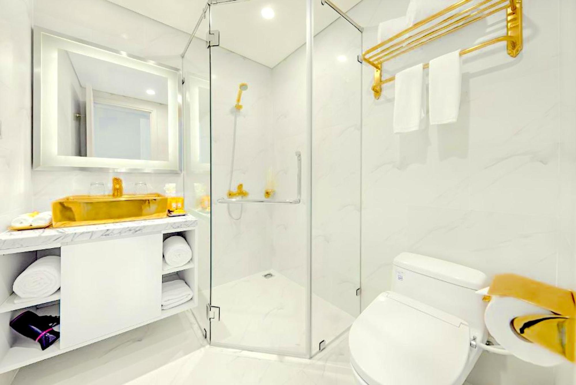 Golden In Bay Da Nang