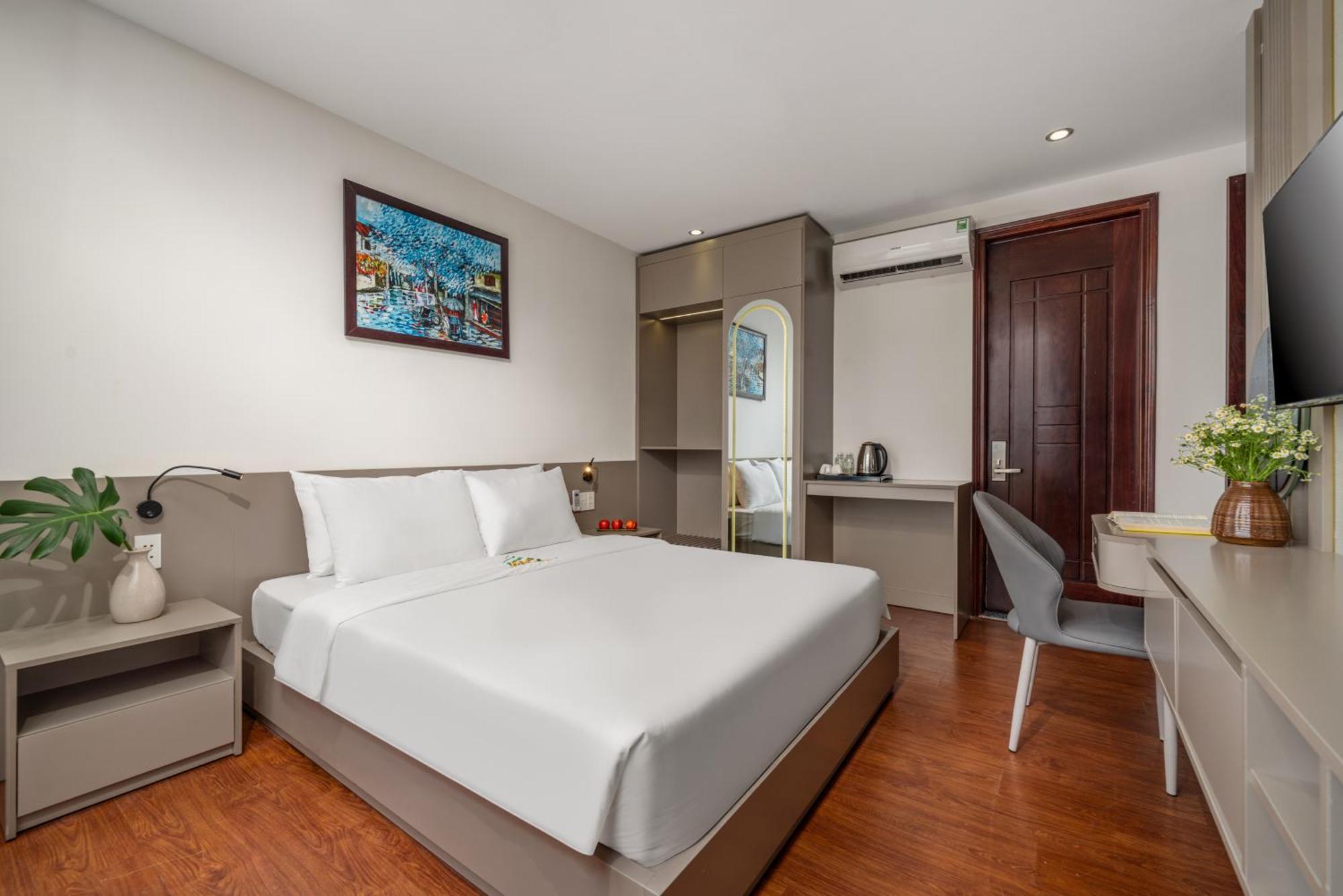 Elc Hotel 4*