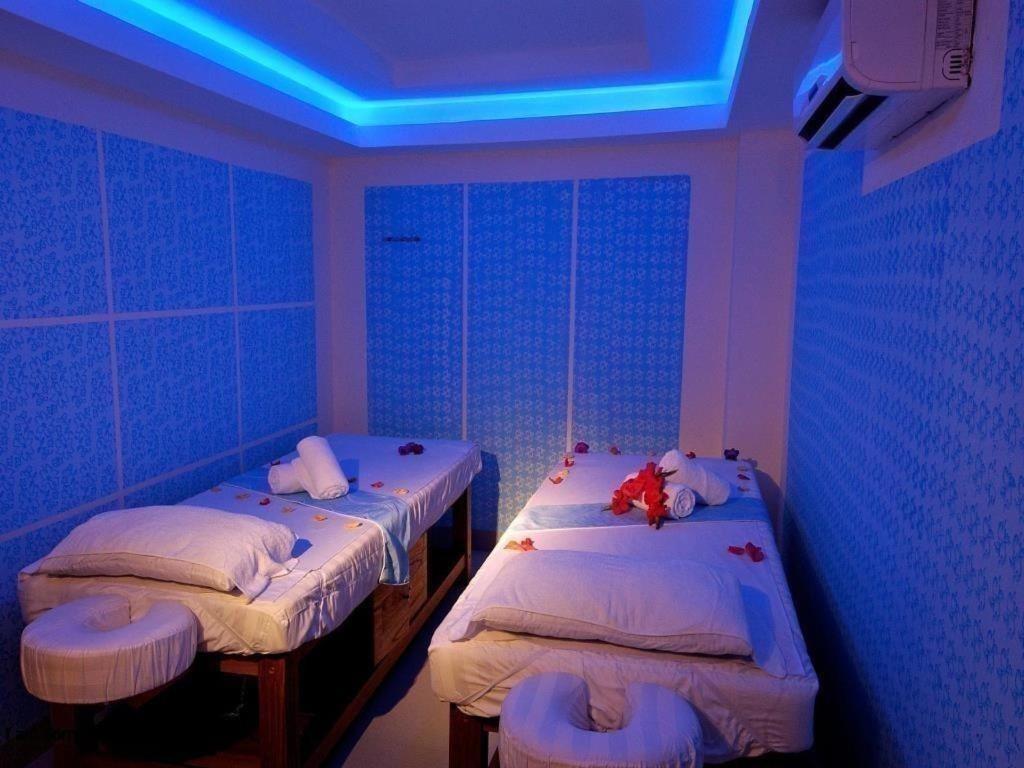 Blue Da Nang