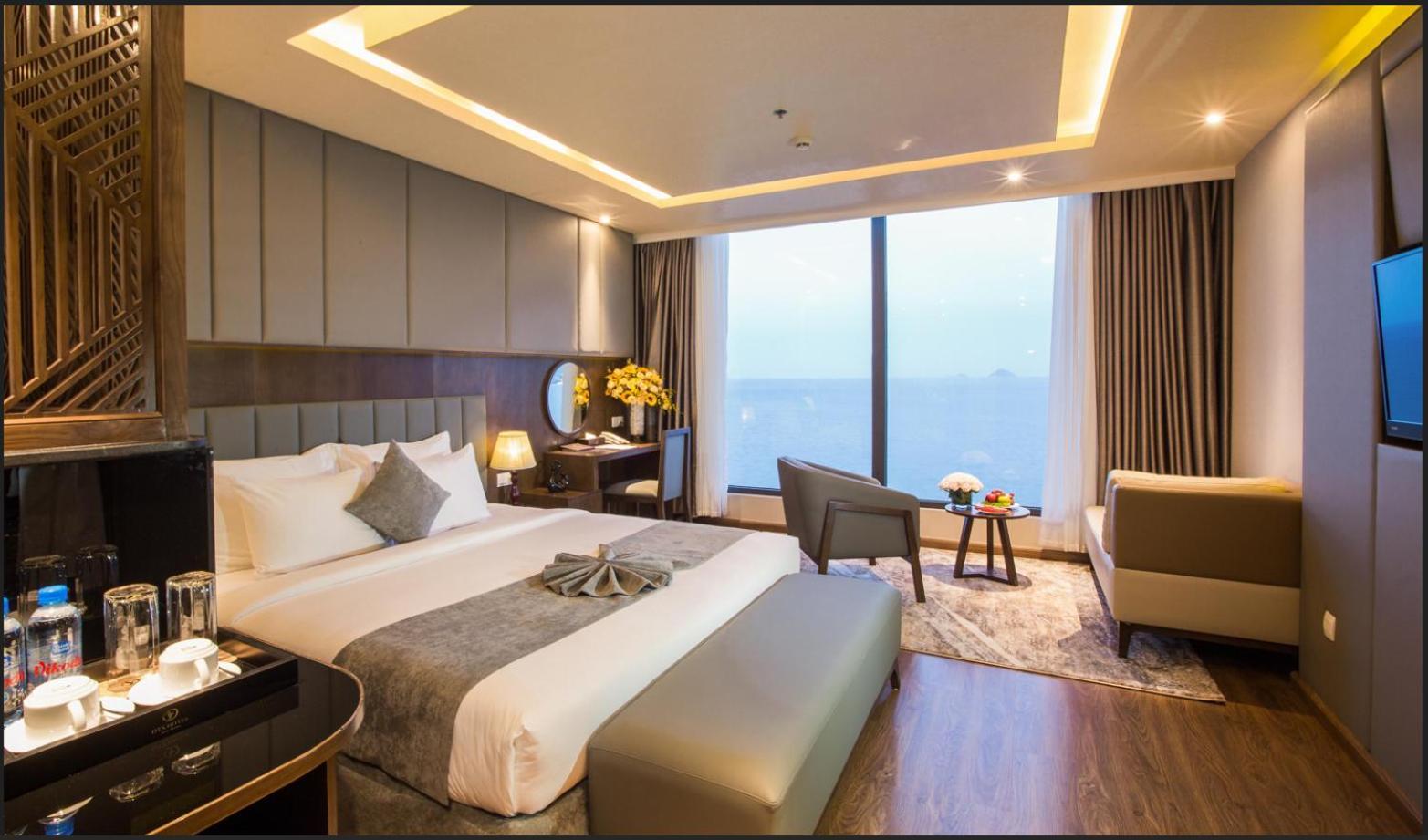 Hotel Dtx 4*