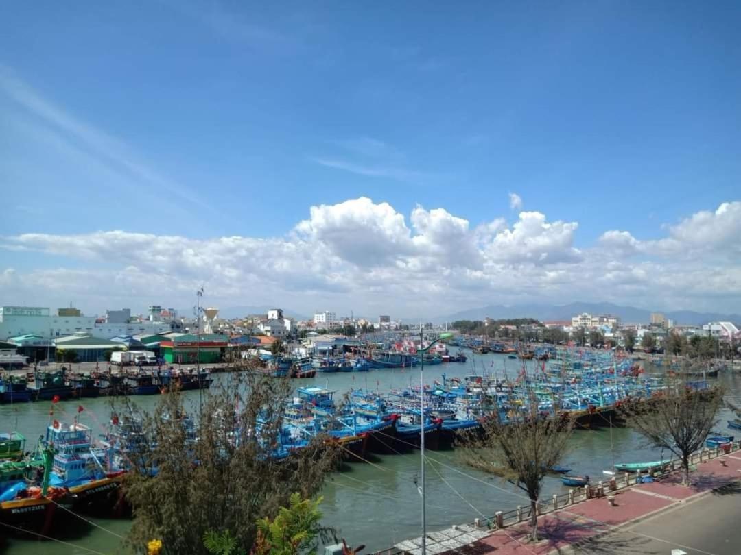 Khách Sạn Lý Phú Quý