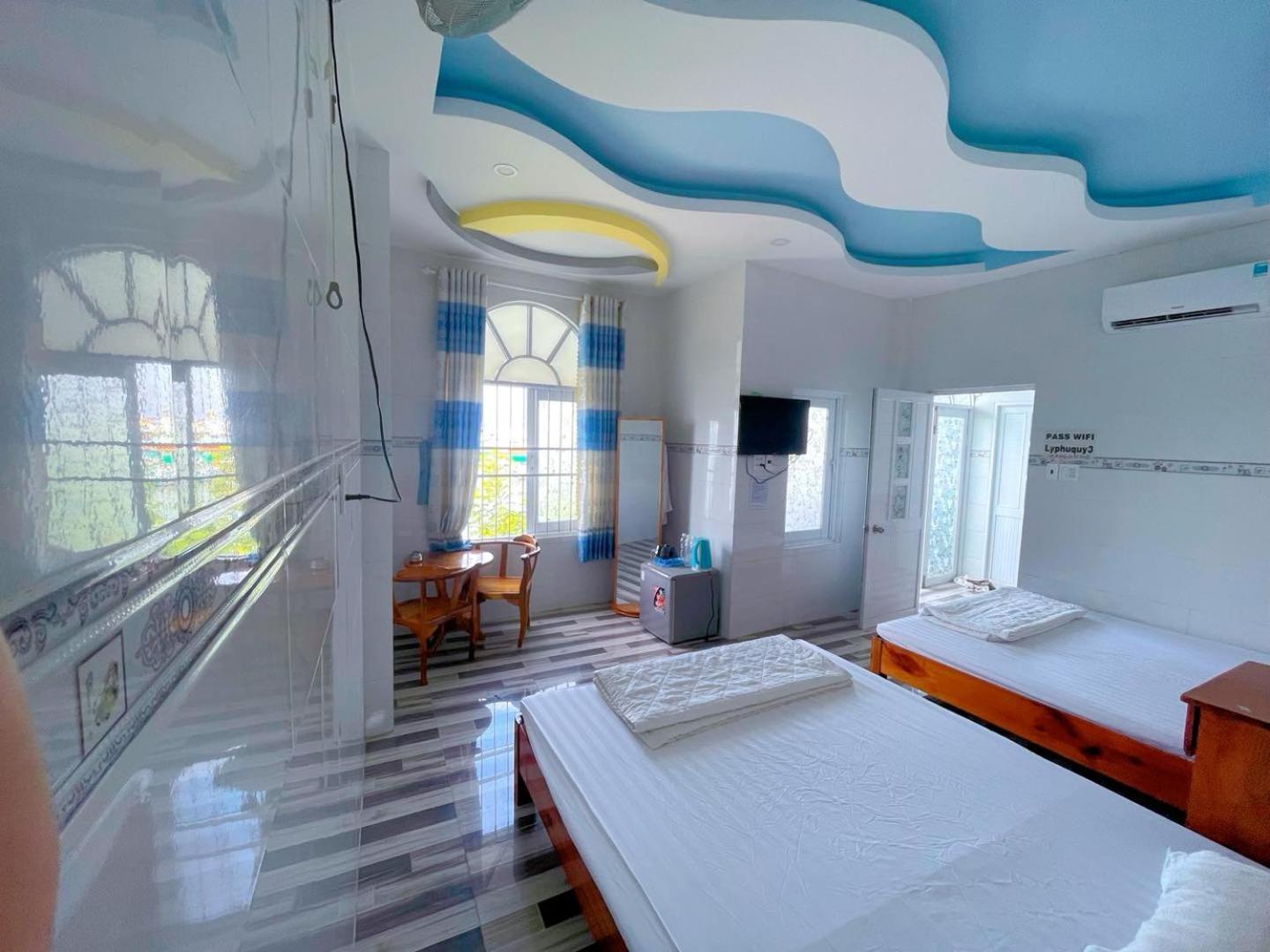 Khách Sạn Lý Phú Quý * Phan Thiet