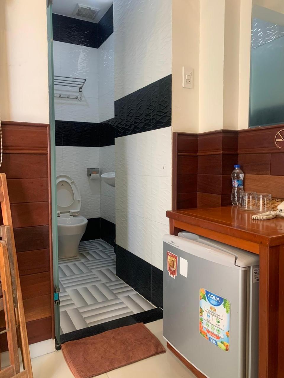 Au Hostel