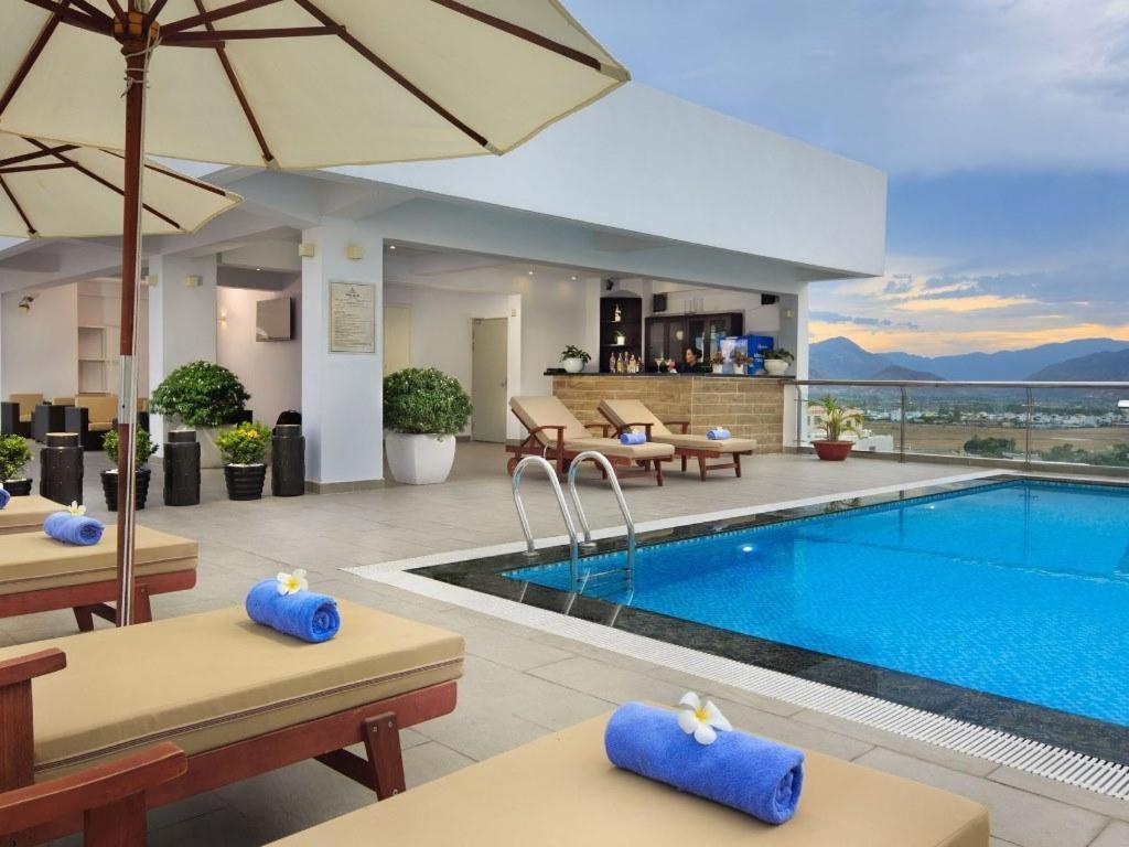 Legendsea 4* Nha Trang