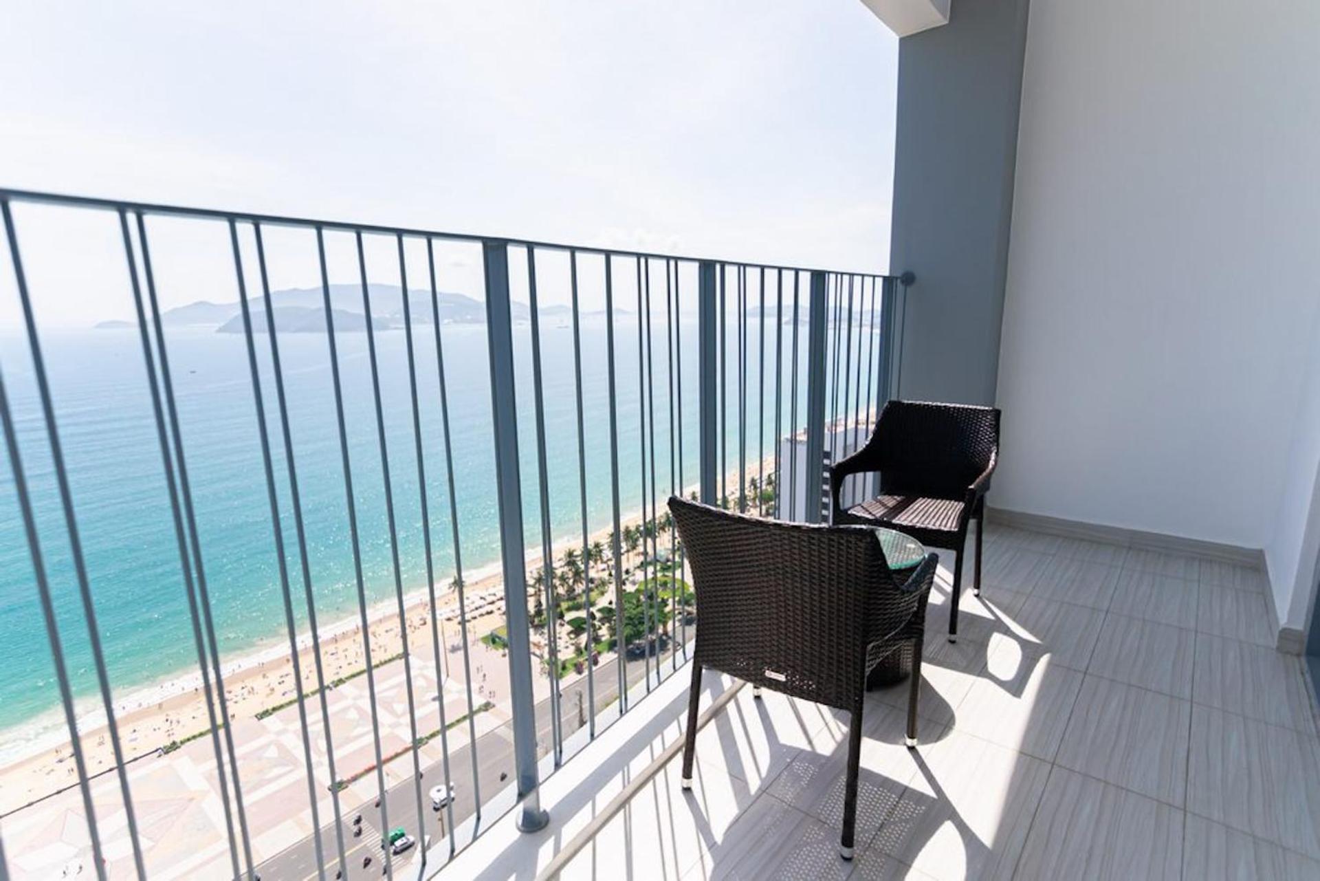 Lyn Panorama Condotel Apartment *