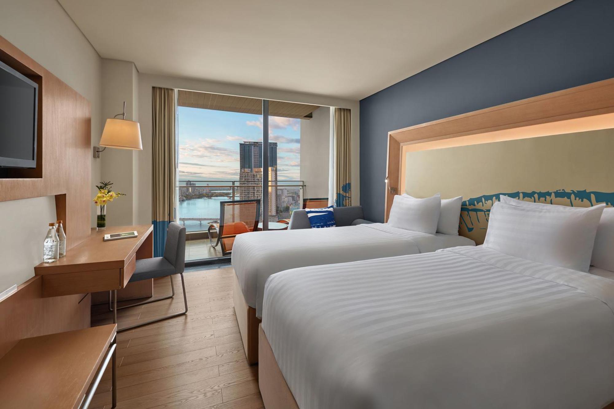 Novotel Premier River Khách sạn