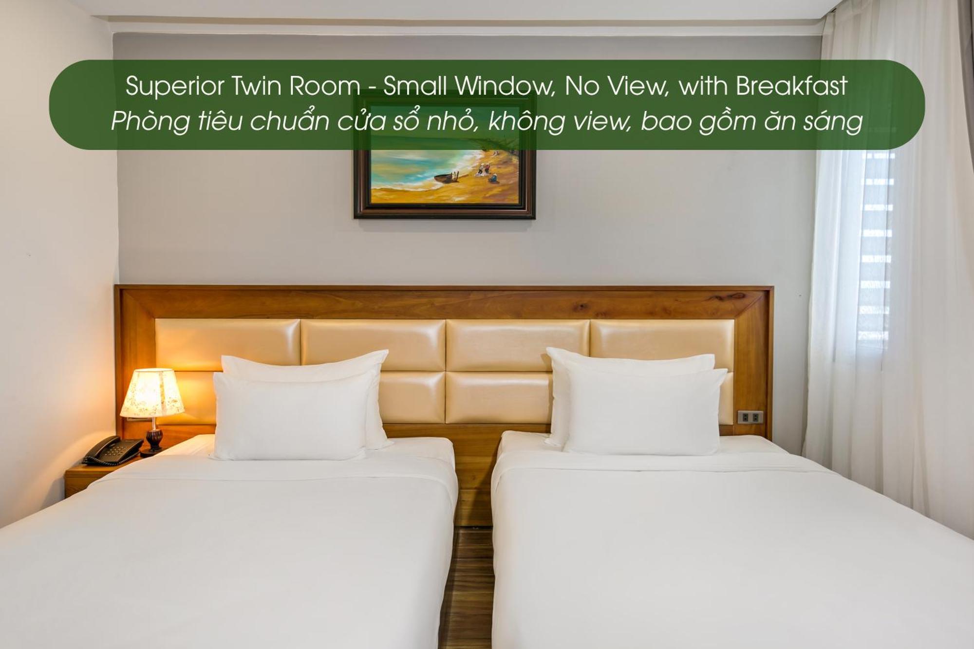 Khách sạn Bãi Biển Alisia 4*