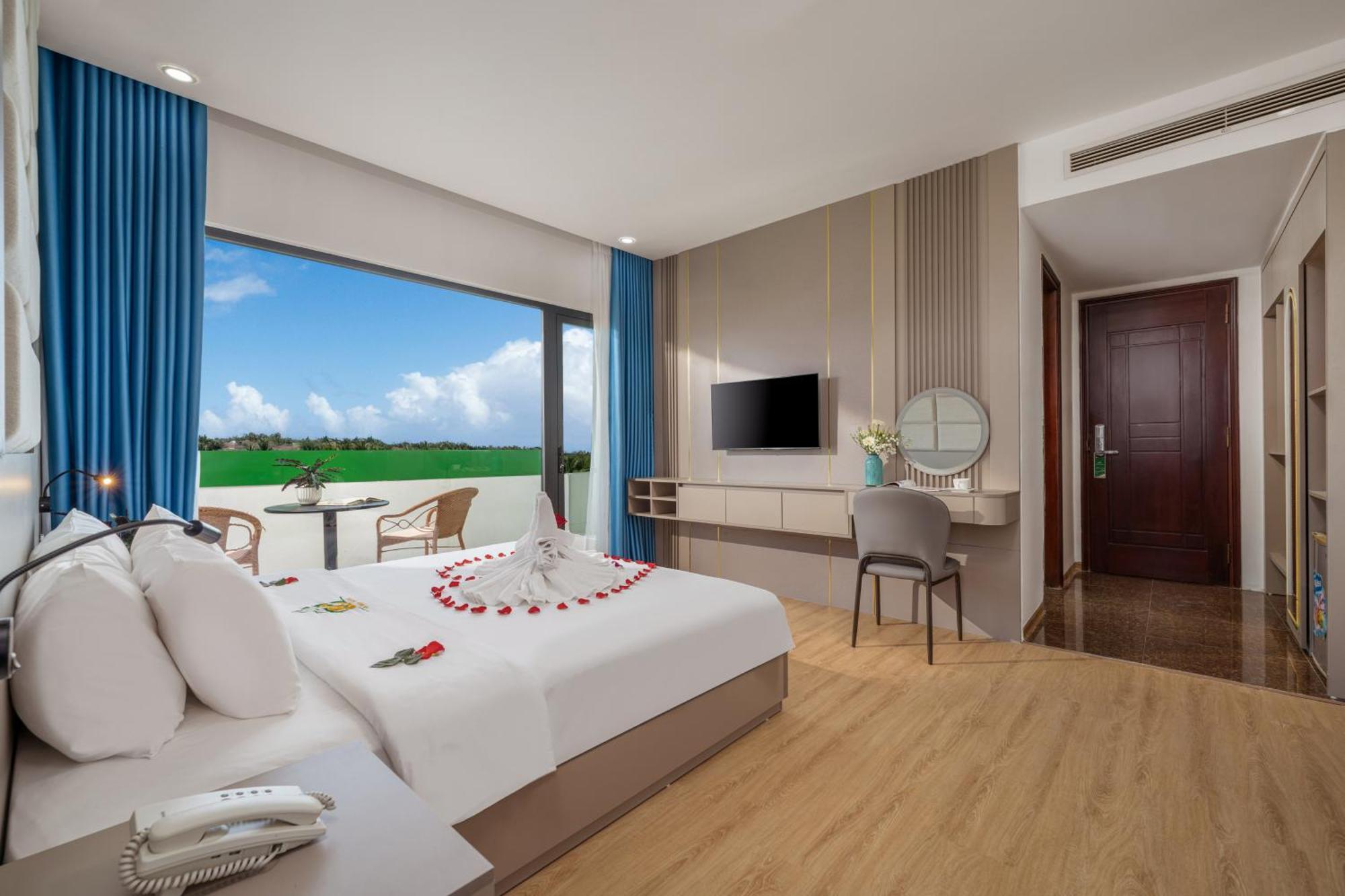 Elc Hotel 4*