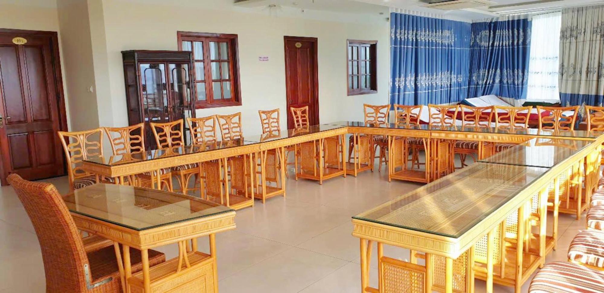 Oceanview Son Trang Apartment * Nha Trang
