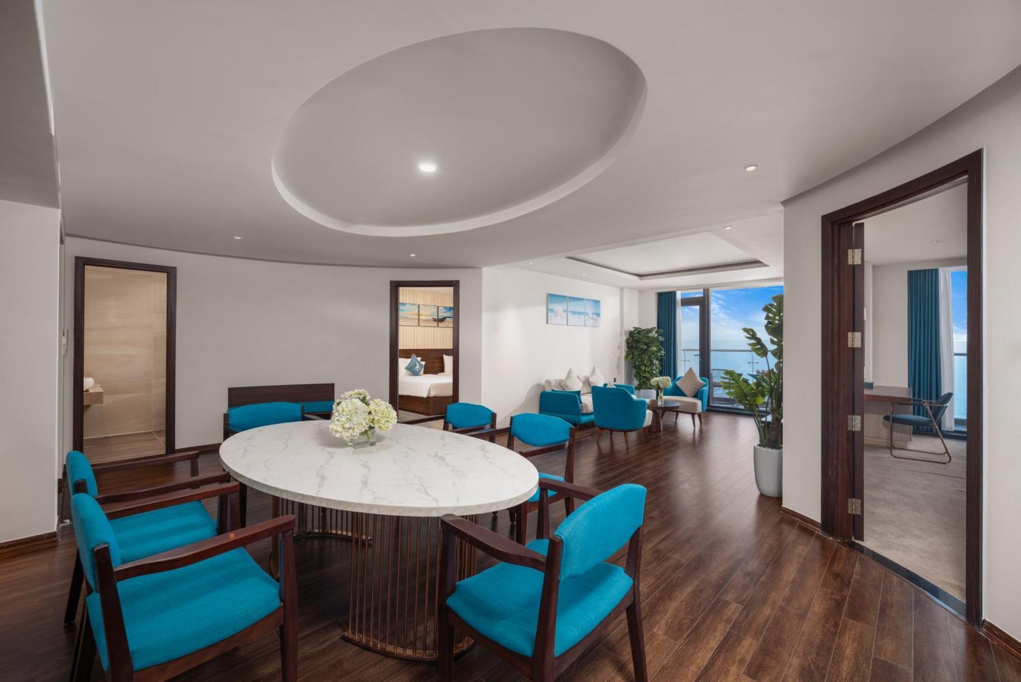 Canvas 4* Da Nang